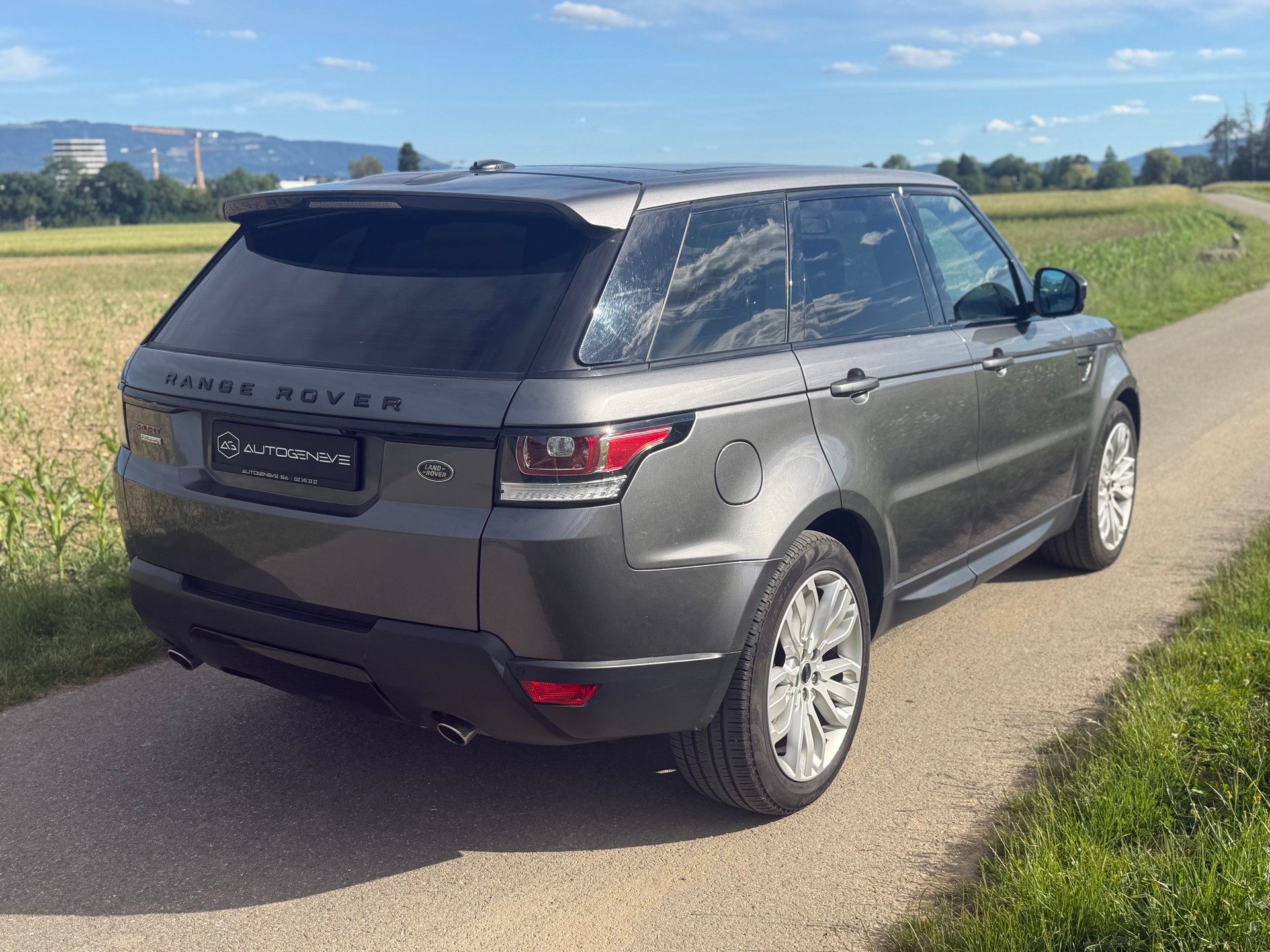 LAND ROVER Range Rover Sport 3.0 SDV6 Autobiogr. Dynamic Aut.-image-9