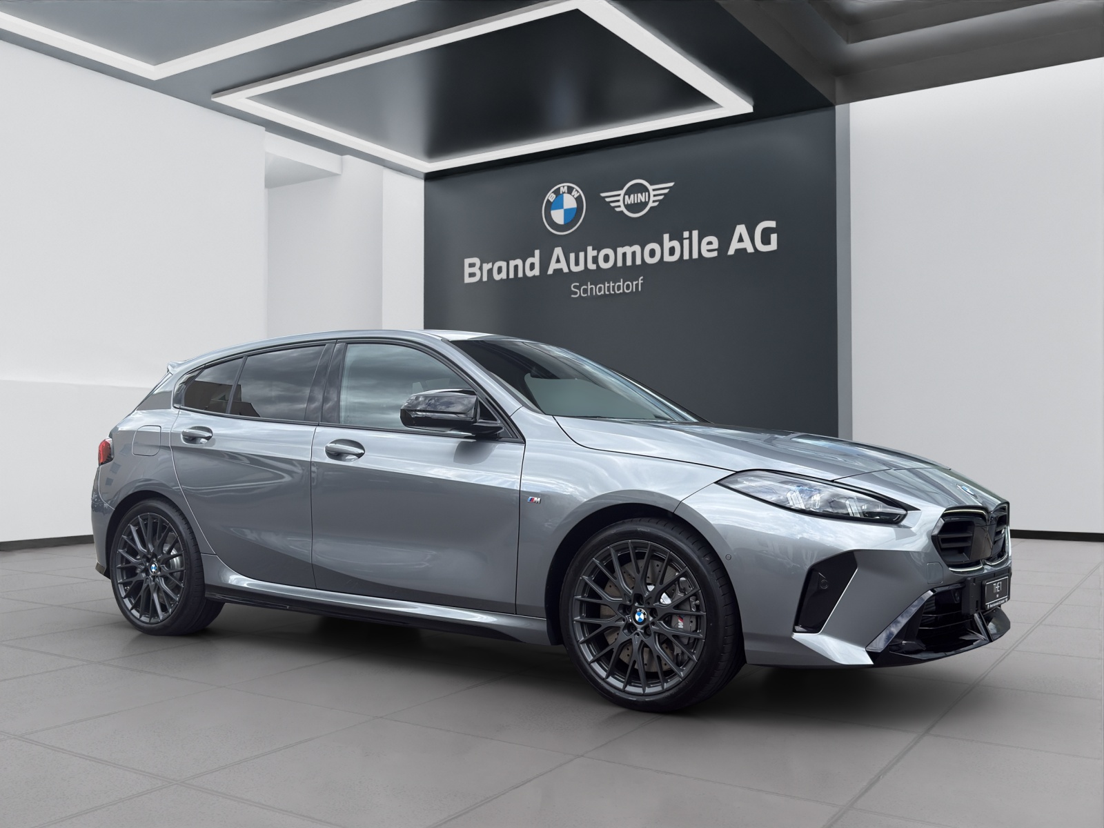 BMW M135i xDrive-image-6