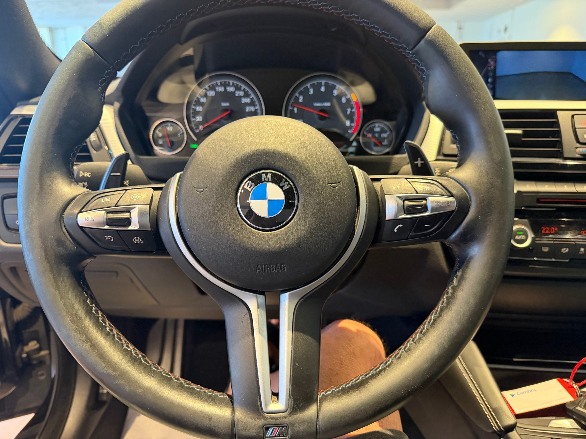 BMW M4 Coupé-image-17