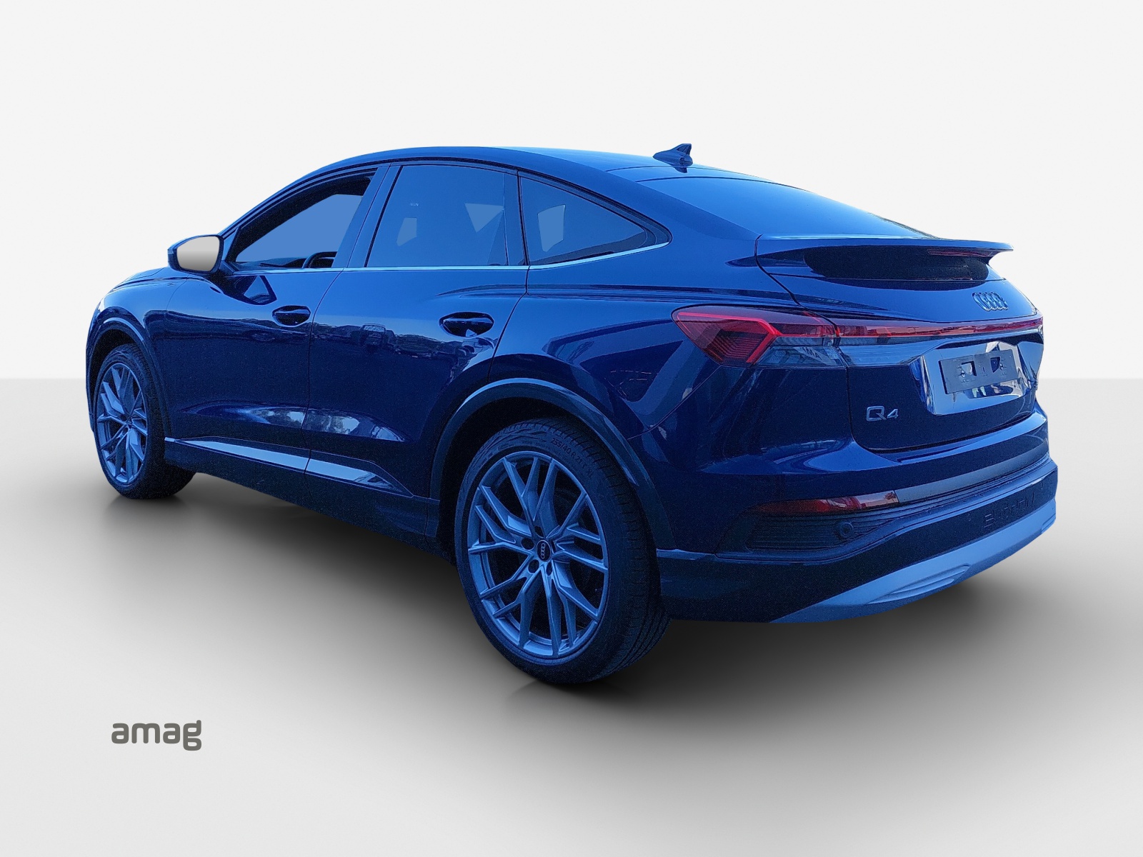 AUDI Q4 Sportback e-tron 50 quattro-image-3