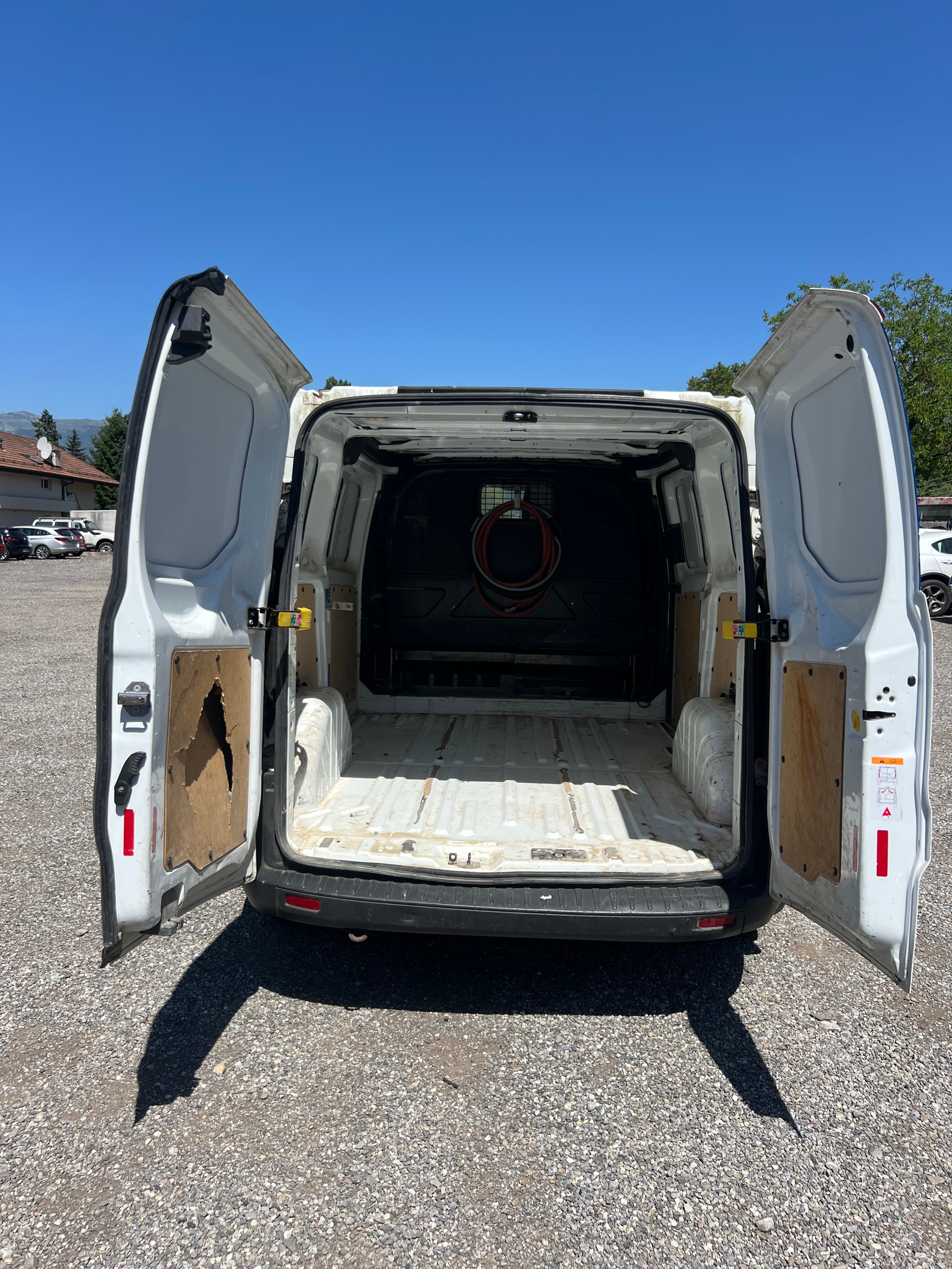 FORD Transit Custom Van 290 L1H1 Trend-image-15