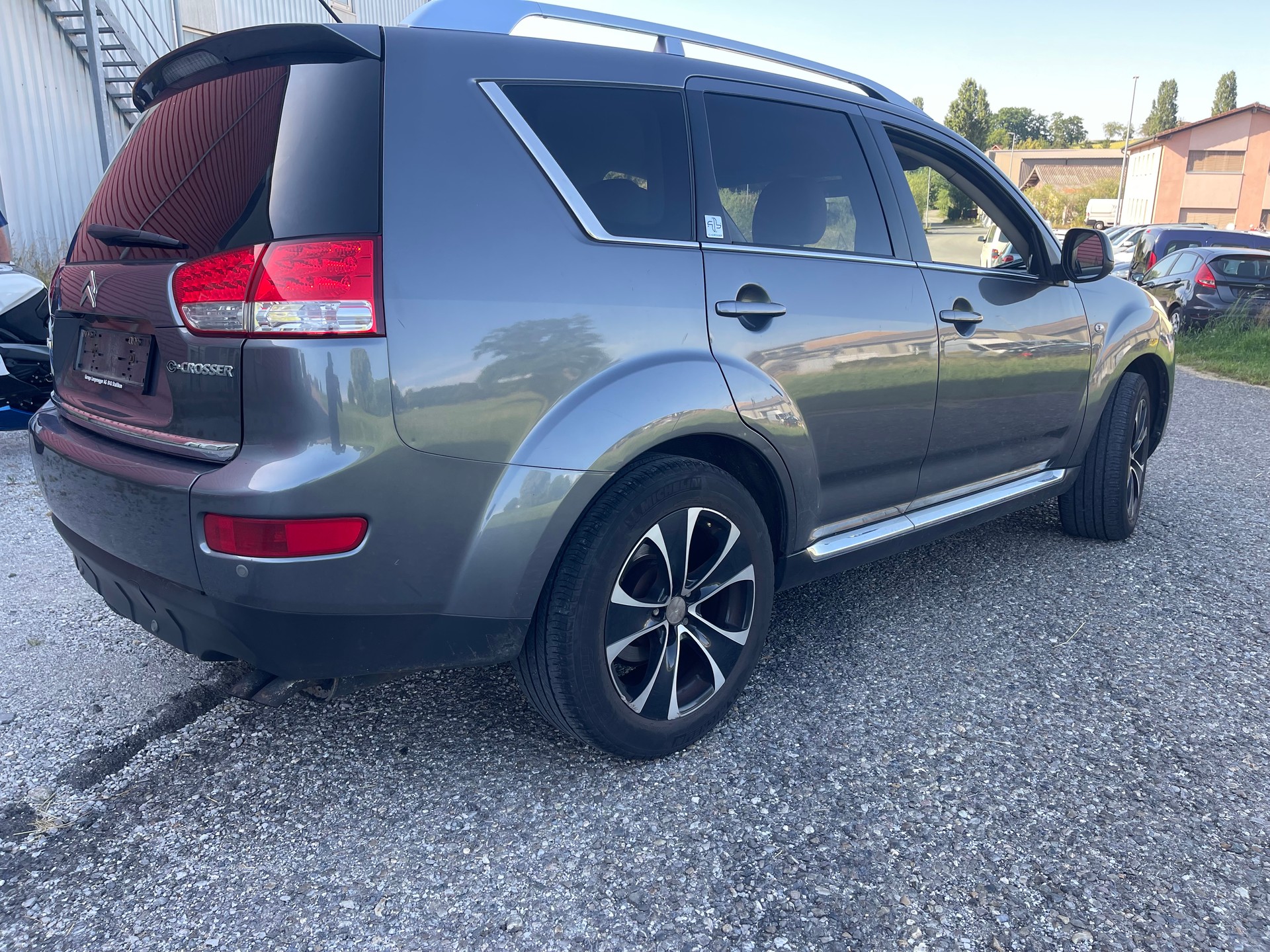 CITROEN C-Crosser 2.2 HDi Exclusive-image-4