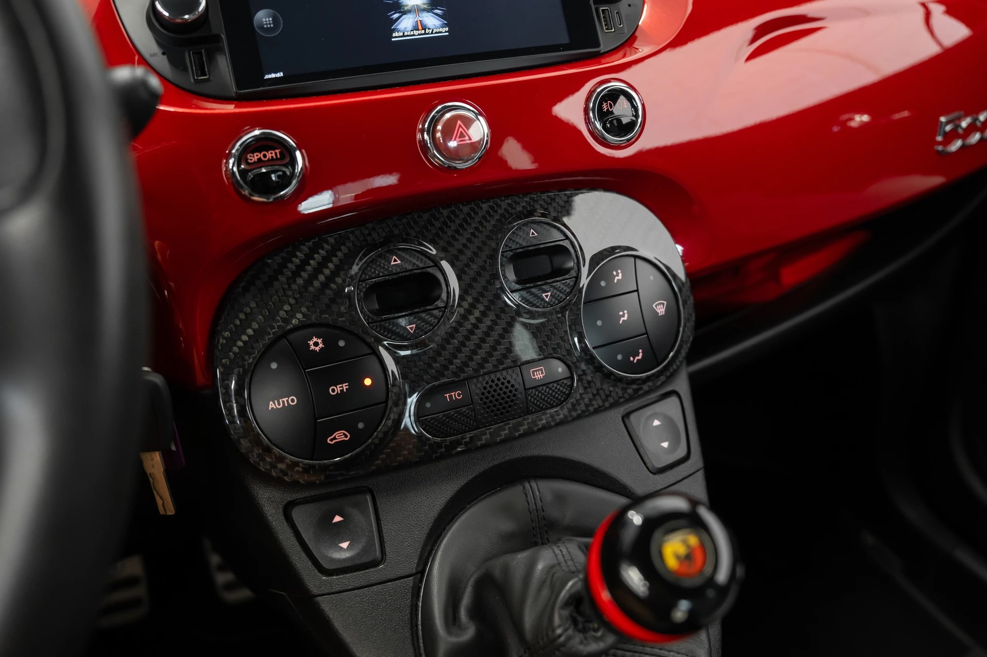 FIAT 595 1.4 16V Turbo Abarth Turismo SS-image-24