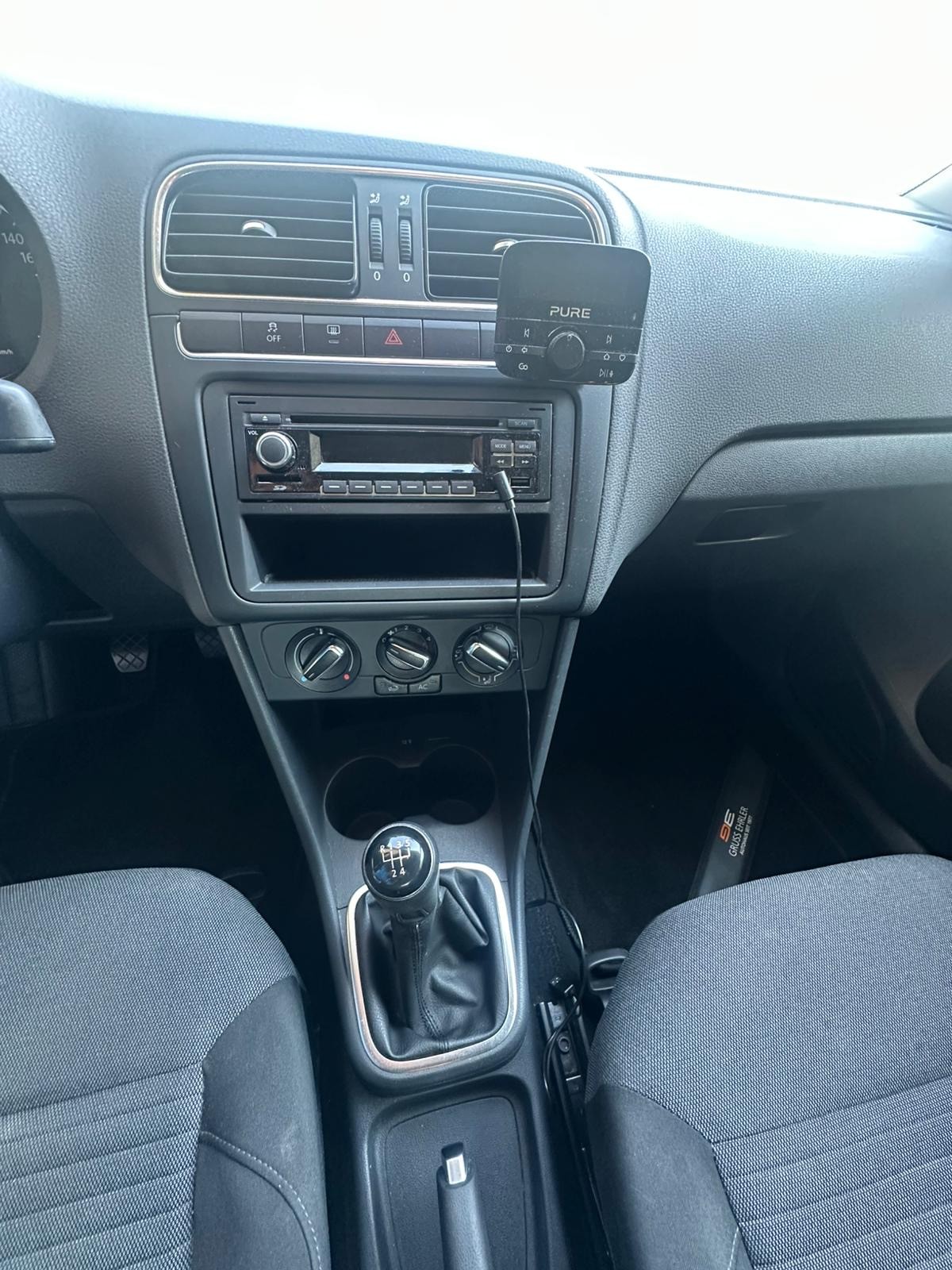VW Polo 1.2 TSI 65th Edition-image-9