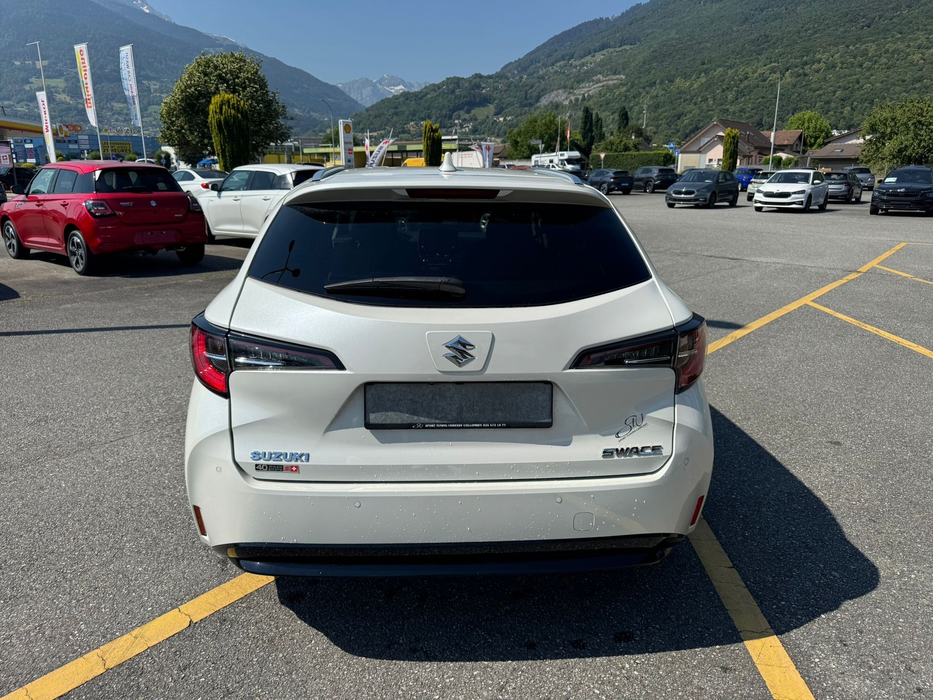SUZUKI Swace 1.8 Hybrid Compact Top E-CVT-image-3