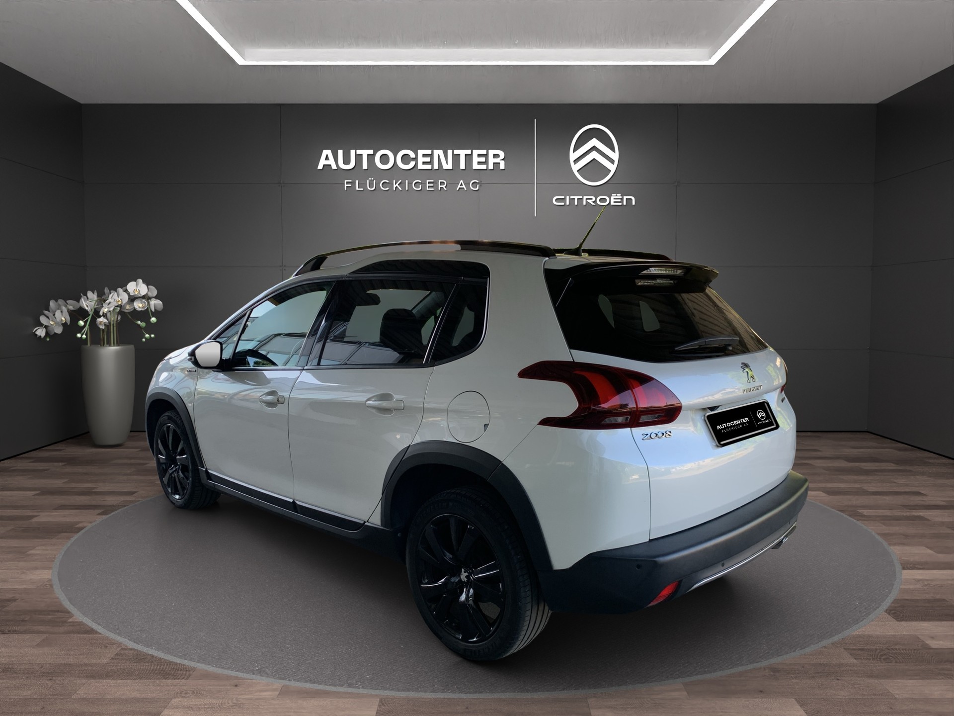 PEUGEOT 2008 1.2 PureTech 110 GT Line S/S-image-1