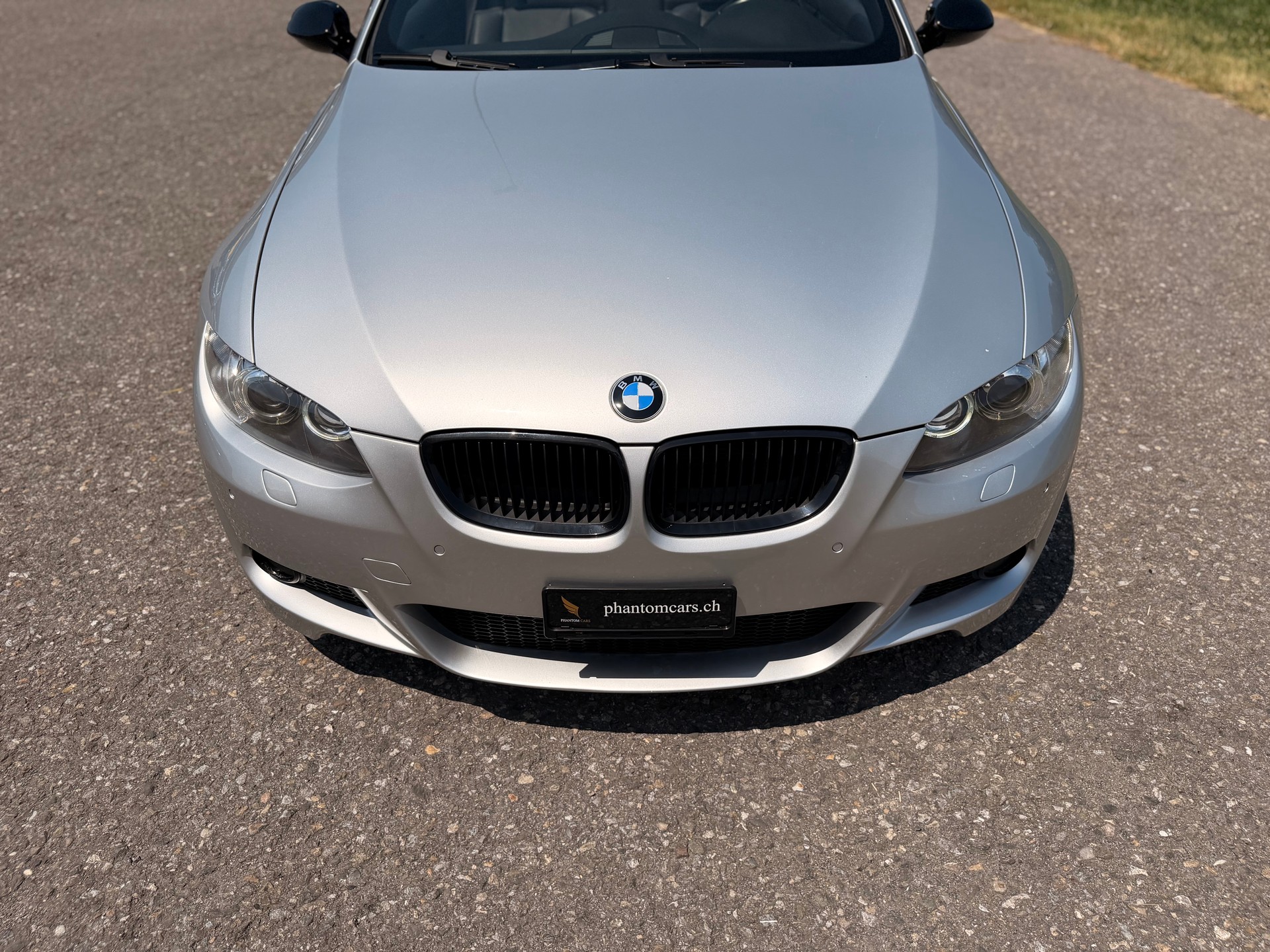 BMW 335i Cabriolet DSG-image-26