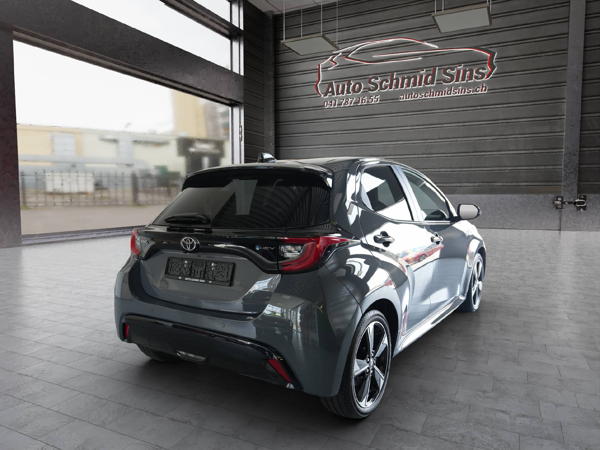 TOYOTA Yaris 1.5 VVT-i HSD Premium-image-3