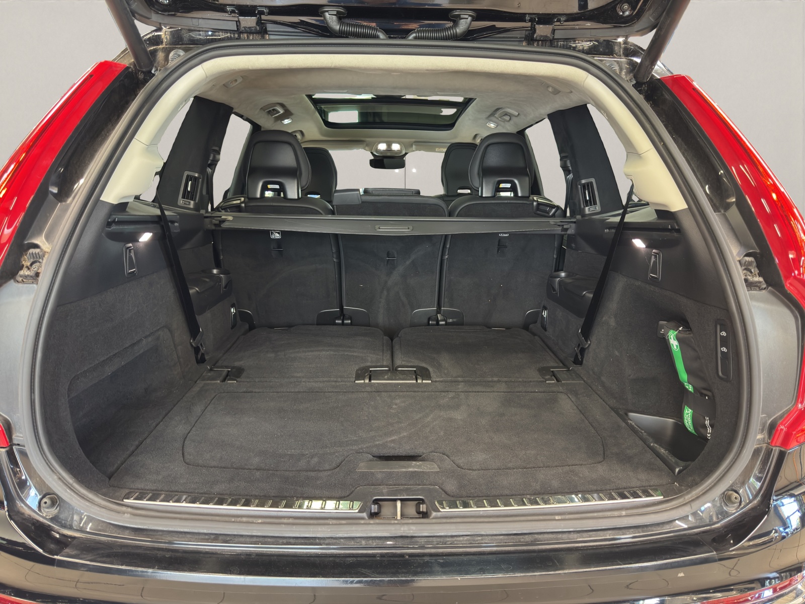 VOLVO XC90 2.0 B6 MH Ultimate Bright 7P. AWD-image-15