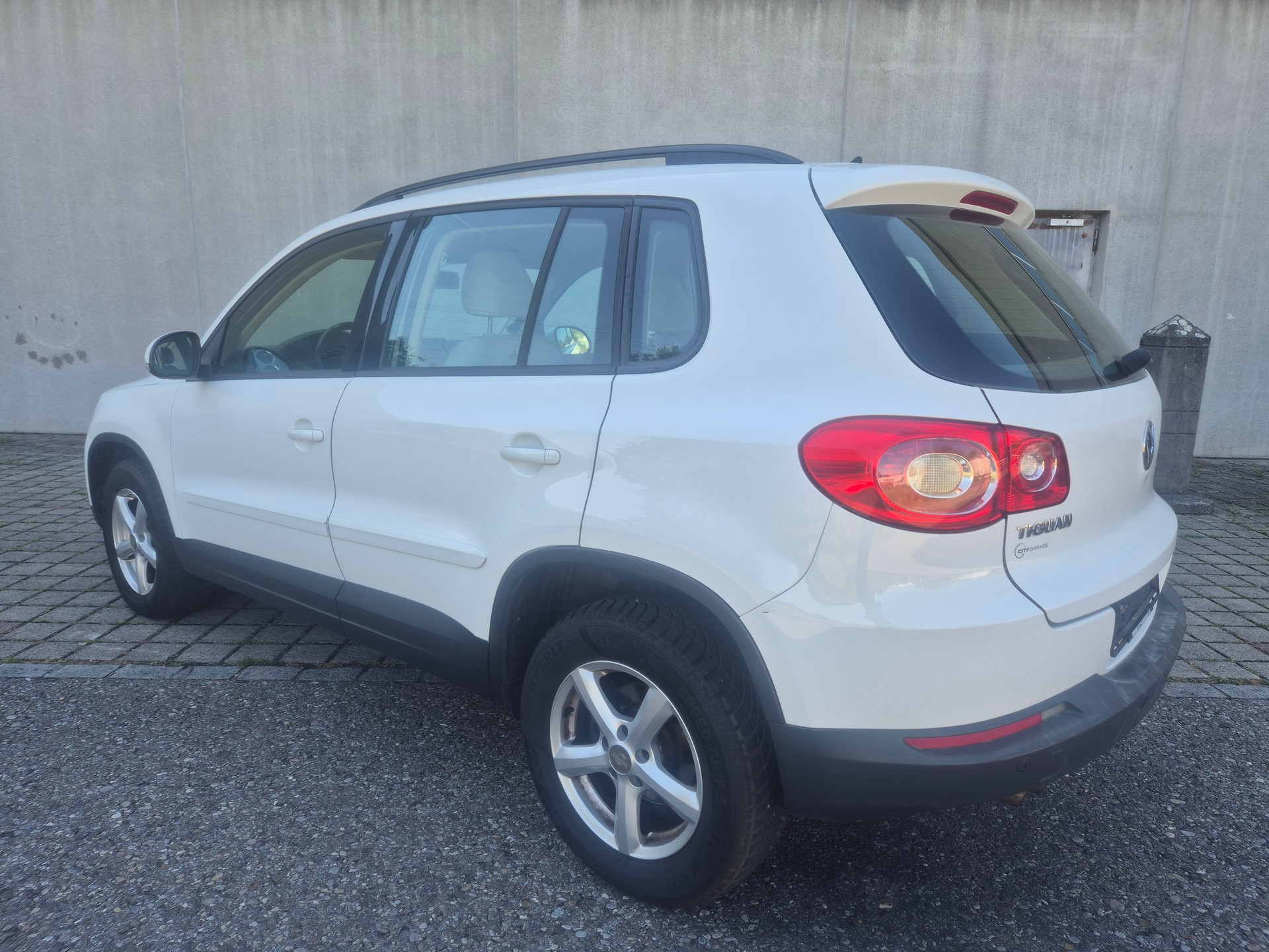 VW Tiguan 2.0 TDI Track&Field Tiptronic-image-5