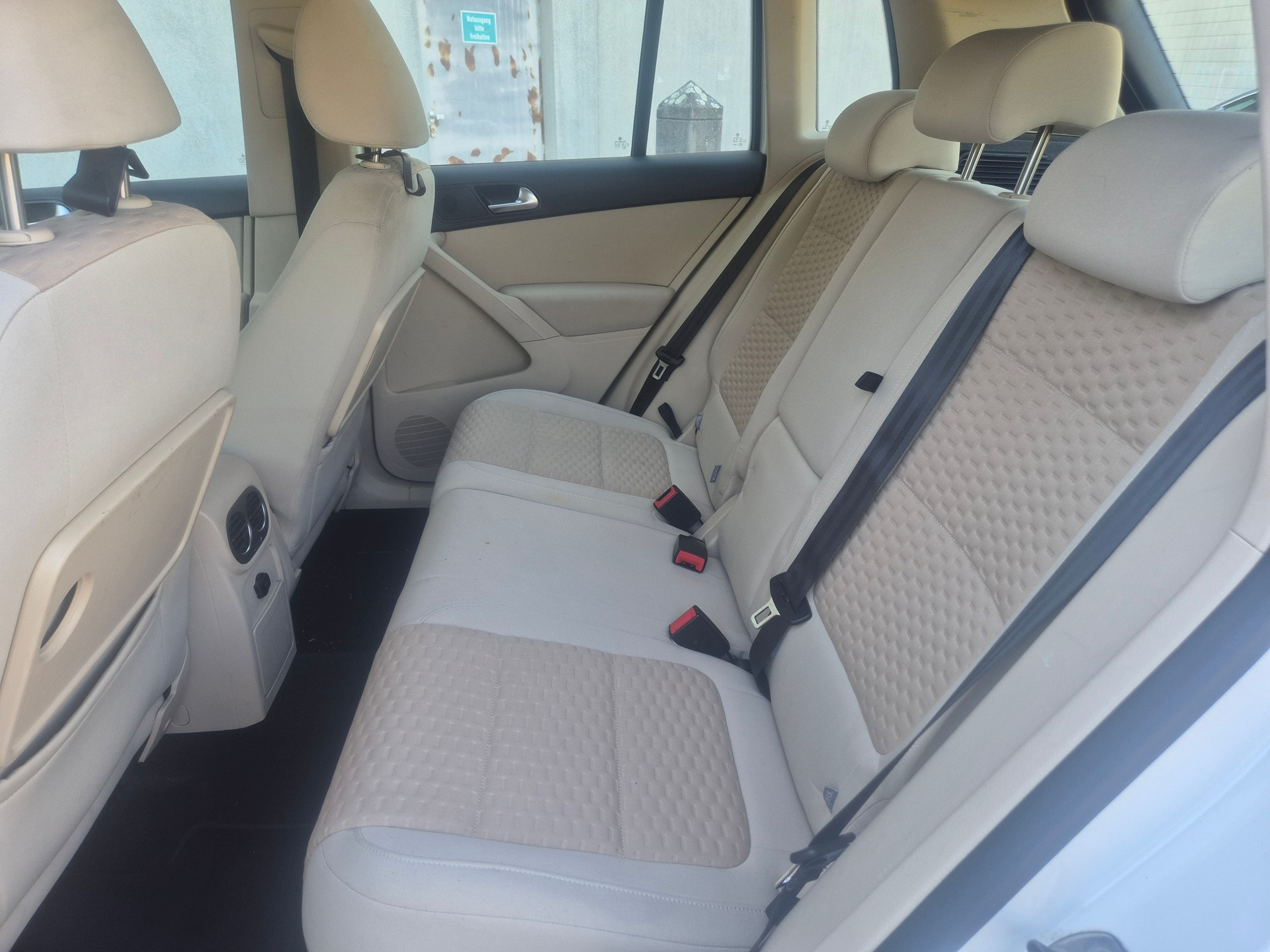 VW Tiguan 2.0 TDI Track&Field Tiptronic-image-11