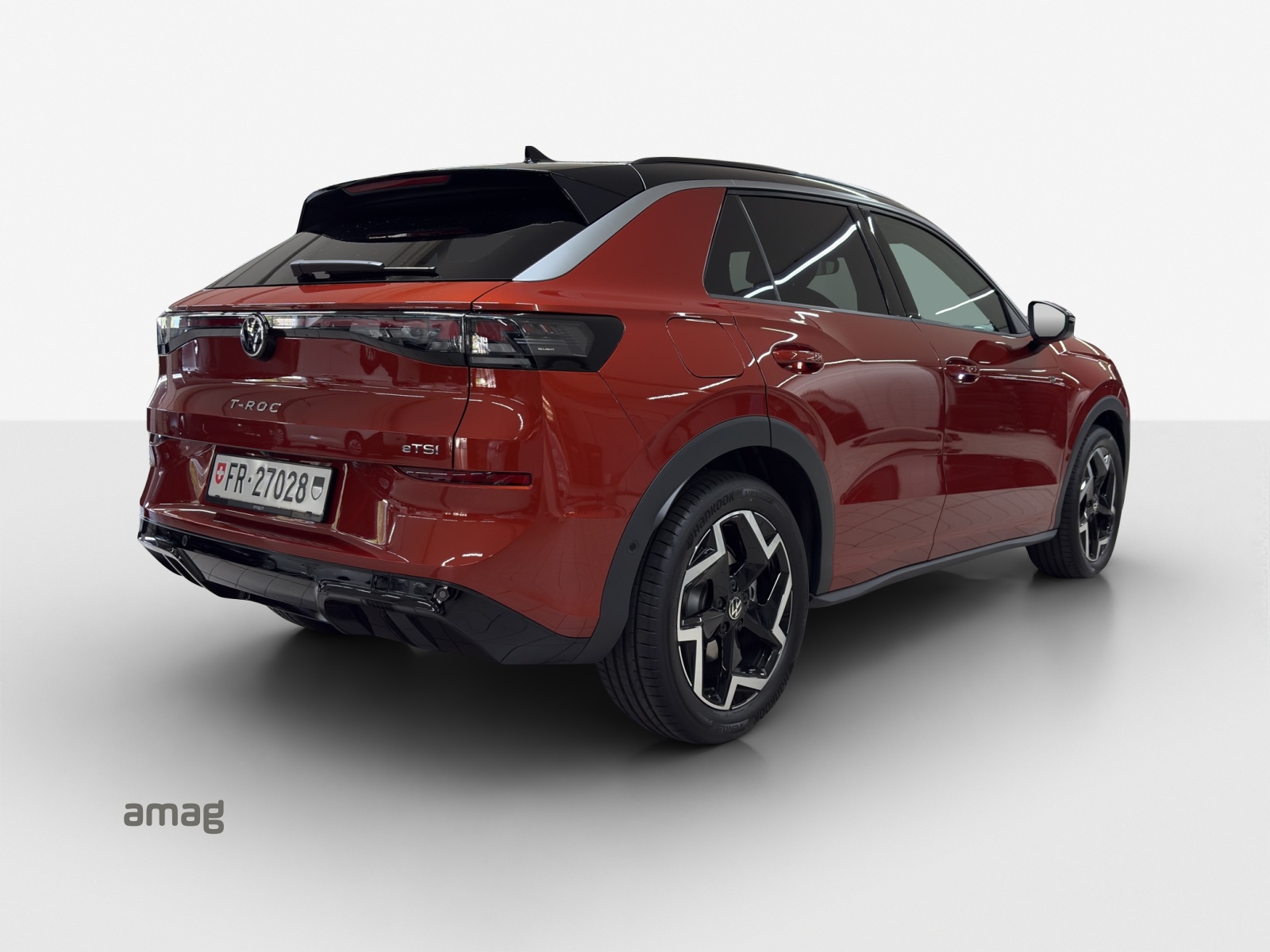 VW T-Roc 1.5 eTSI mHEV R-Line DSG-image-4