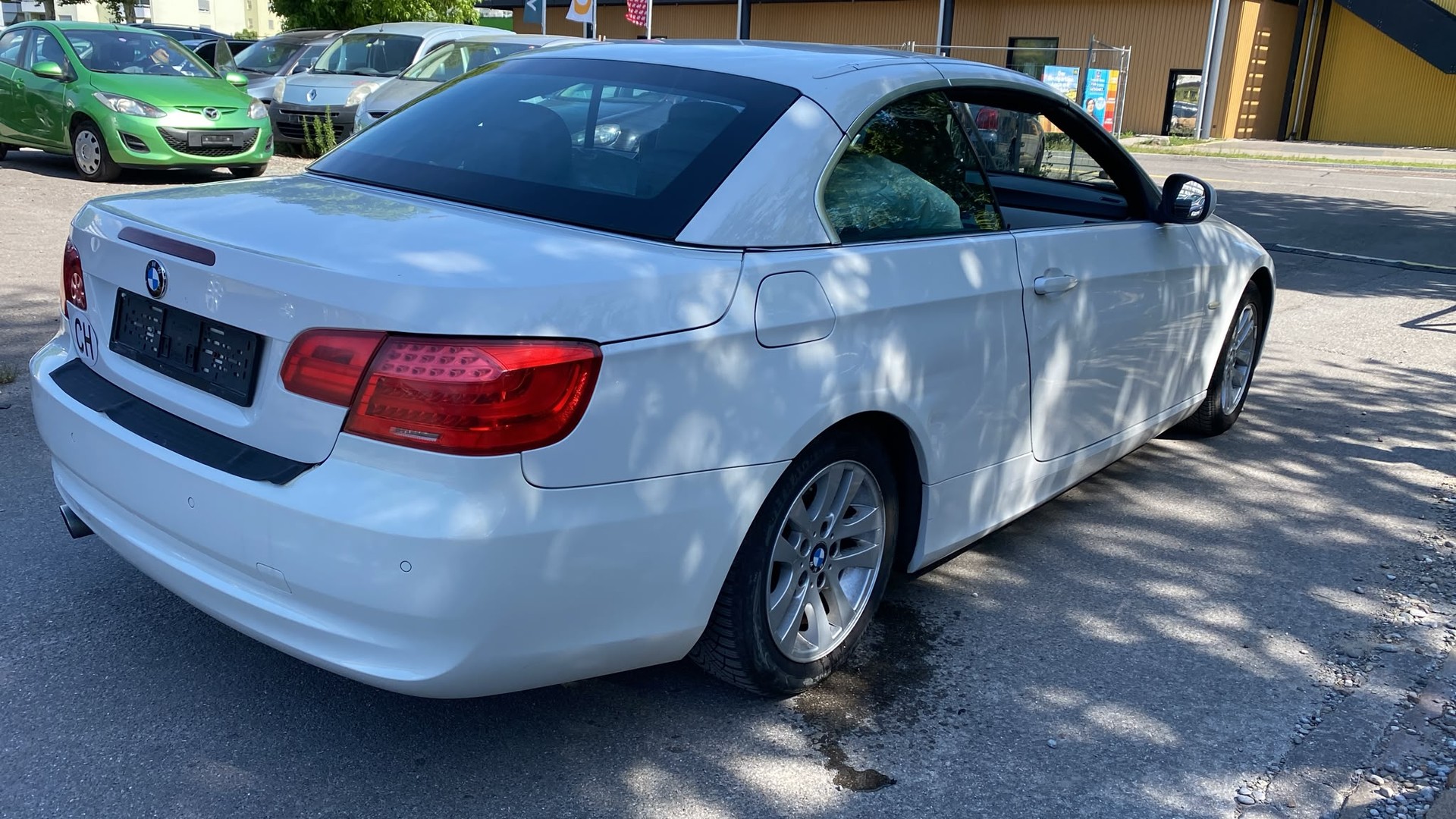 BMW 318-image-10