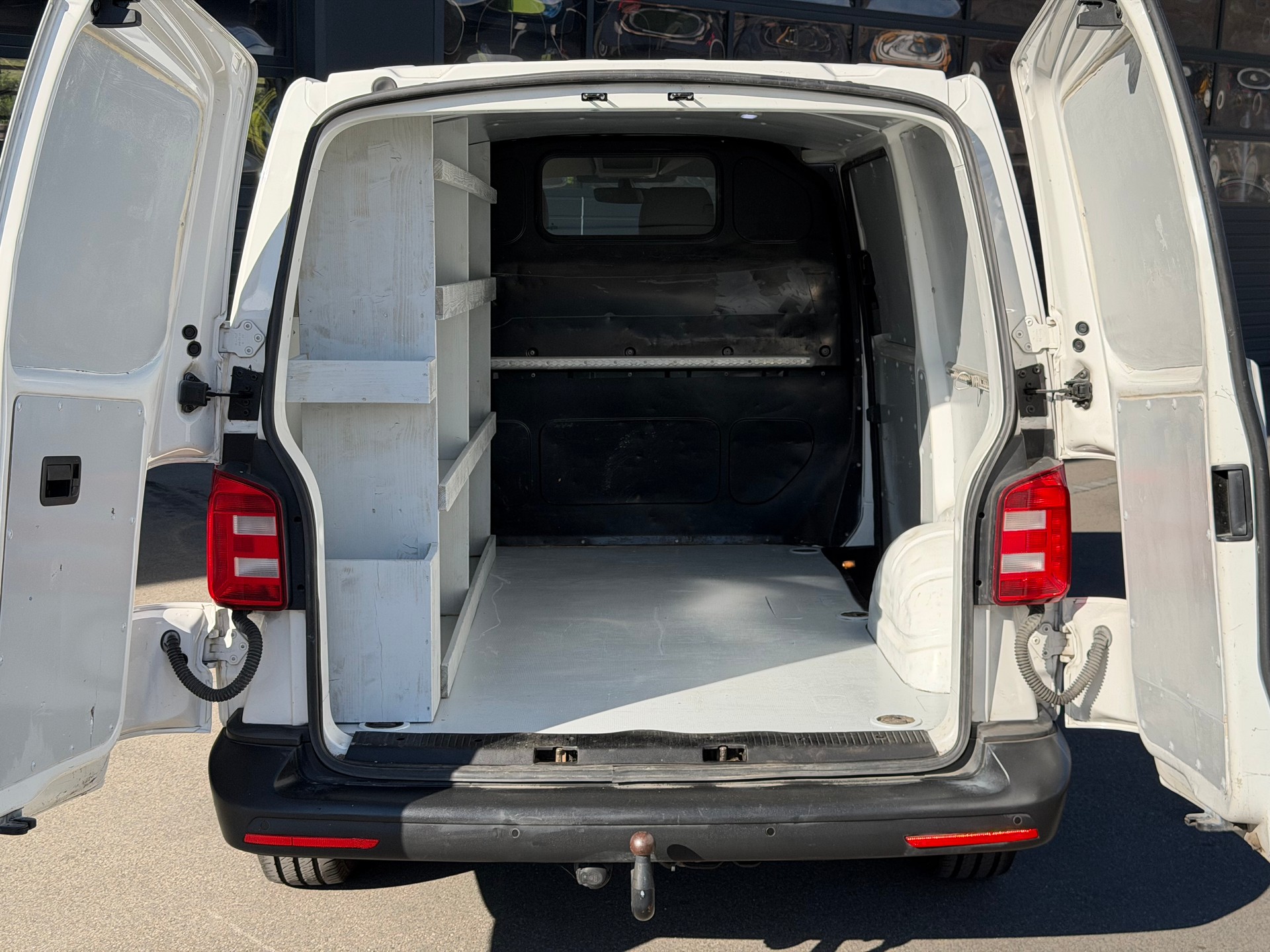 VW T6 2.0 TDI DSG | Frisch ab MFK | Frisch ab Service | Navi | Parksensoren | Klima | Dachträger-image-6