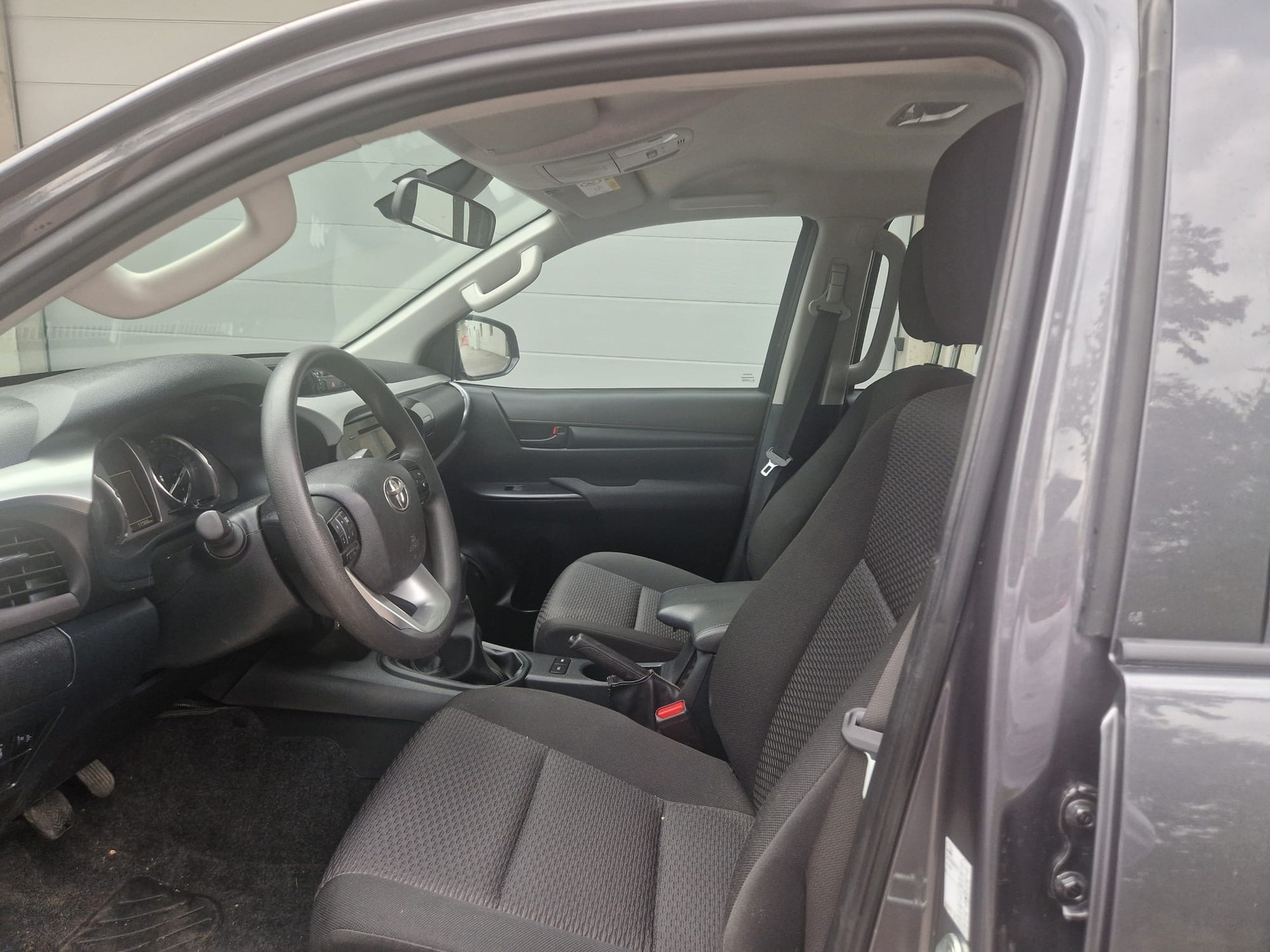 TOYOTA Hilux 2.4D-4D Comfort Double Cab 4x4 - Ponte Fisso in Alluminio "NUOVO" -Gancio Traino KG. 3500-image-12
