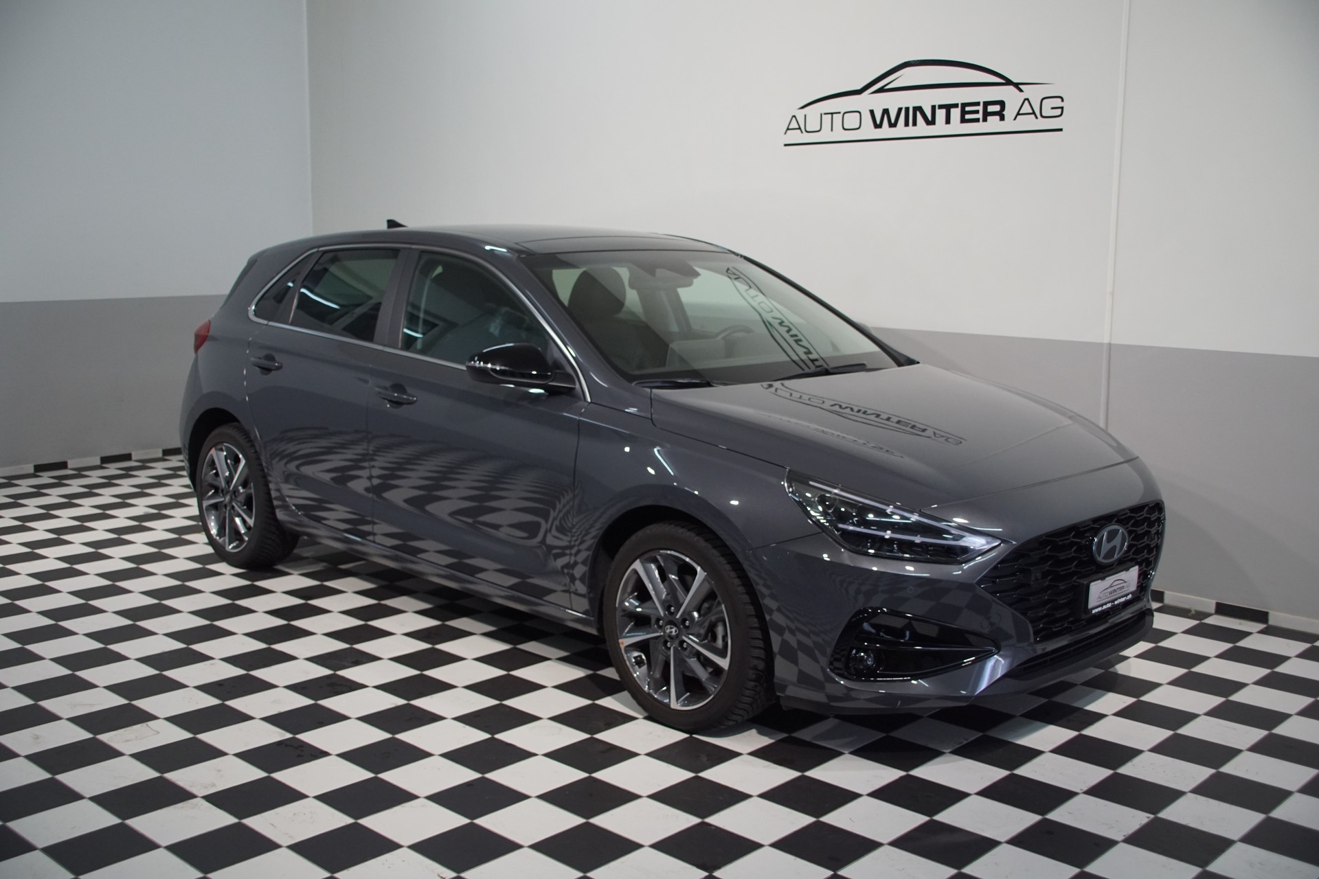 HYUNDAI i30 1.5 T-GDi Vertex 48V MH DCT *swiss*-image-1
