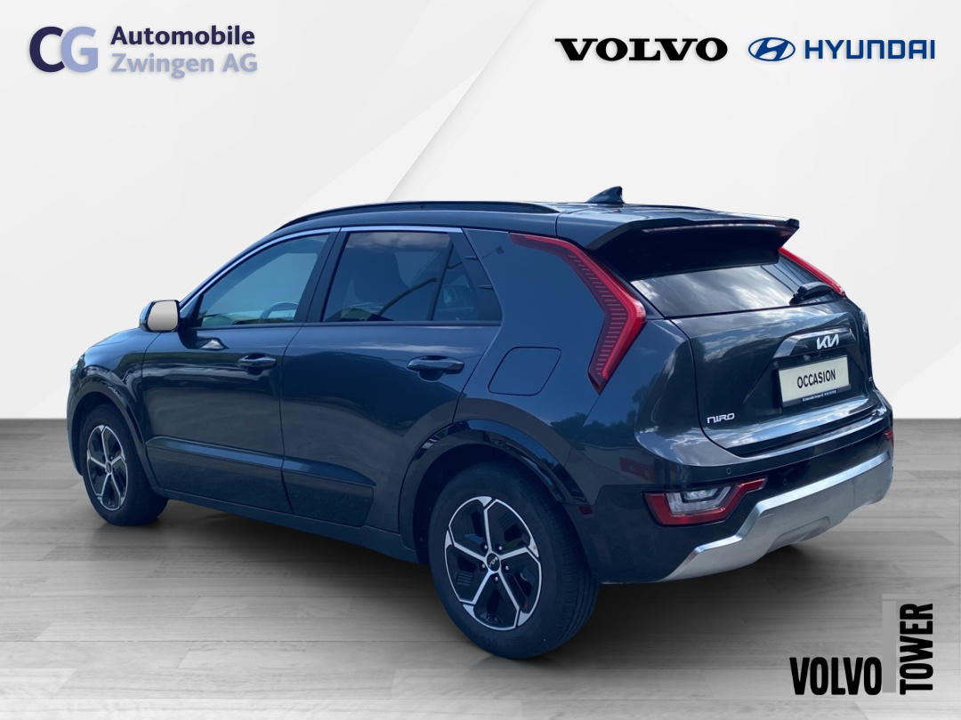 KIA Niro 1.6GDi Hybrid Style DCT-image-5