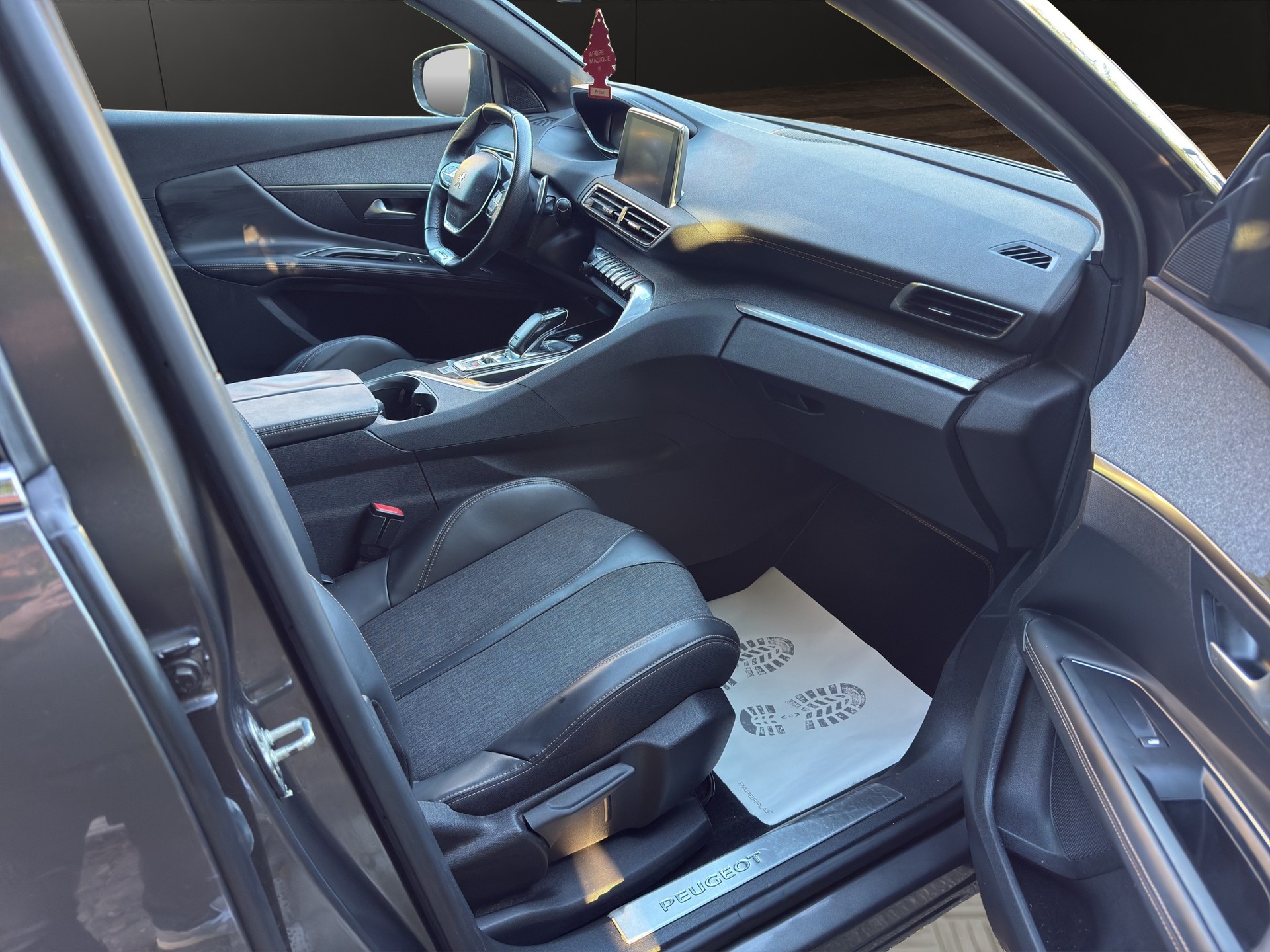 PEUGEOT PEUGEOT 3008 1.6 GT - Line-image-10