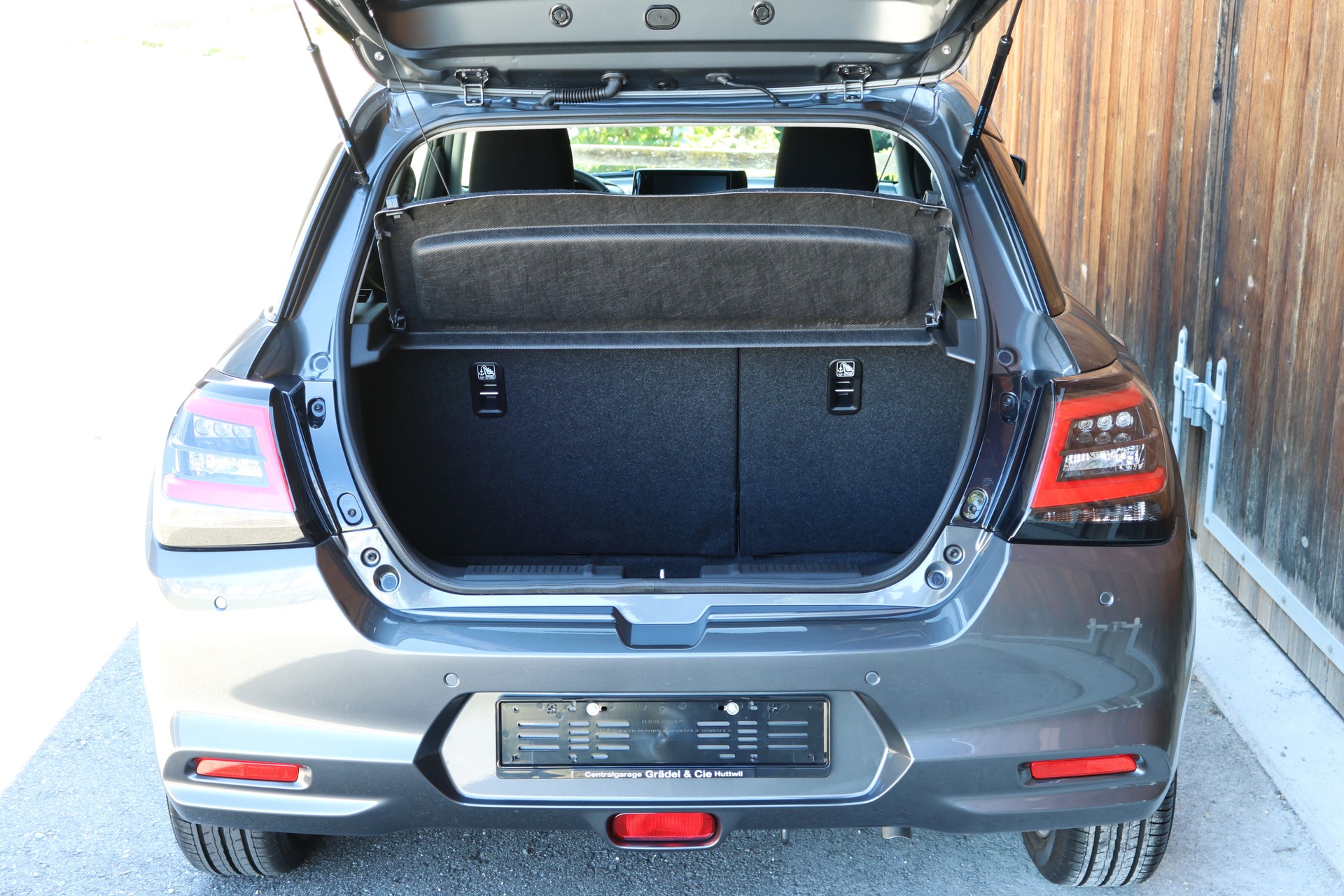 SUZUKI Swift 1.2 Sakura Top Hybrid Automat-image-12