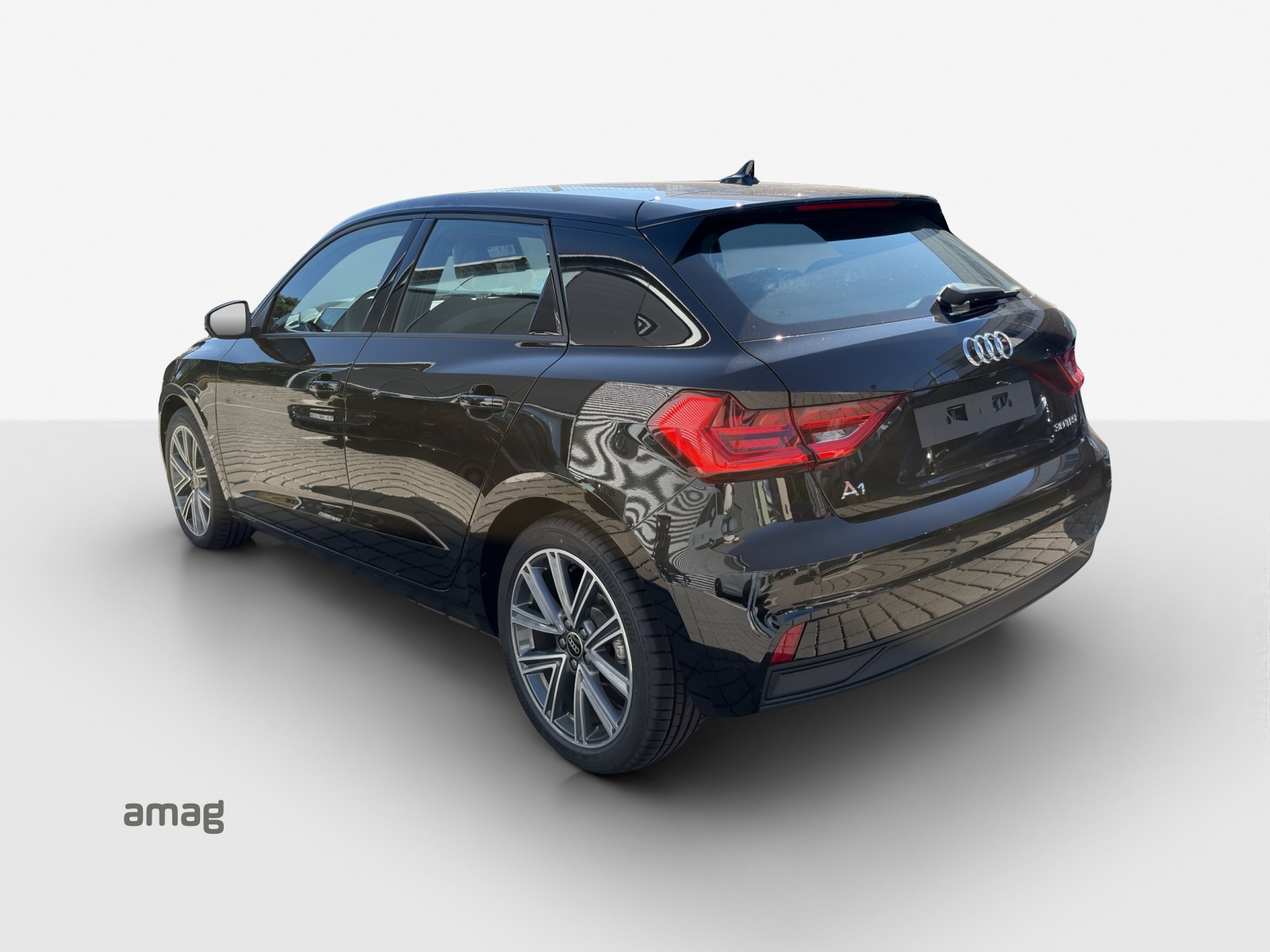 AUDI A1 Sportback 30 TFSI Attraction S-tronic-showroom-element-1