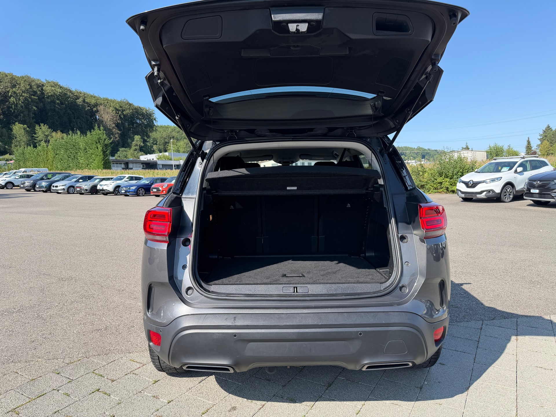 CITROEN C5 Aircross 1.5 BlueHD Swiss Edition EAT8-image-4