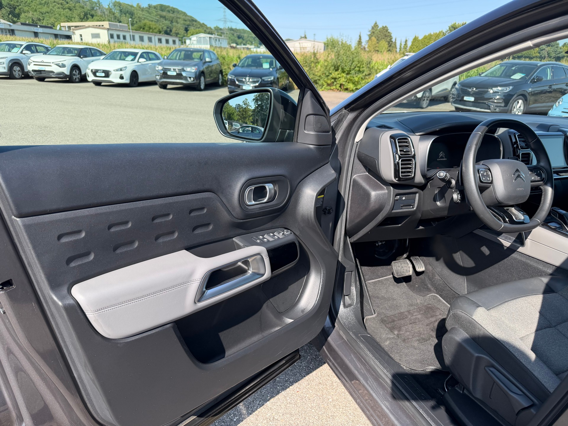 CITROEN C5 Aircross 1.5 BlueHD Swiss Edition EAT8-image-9