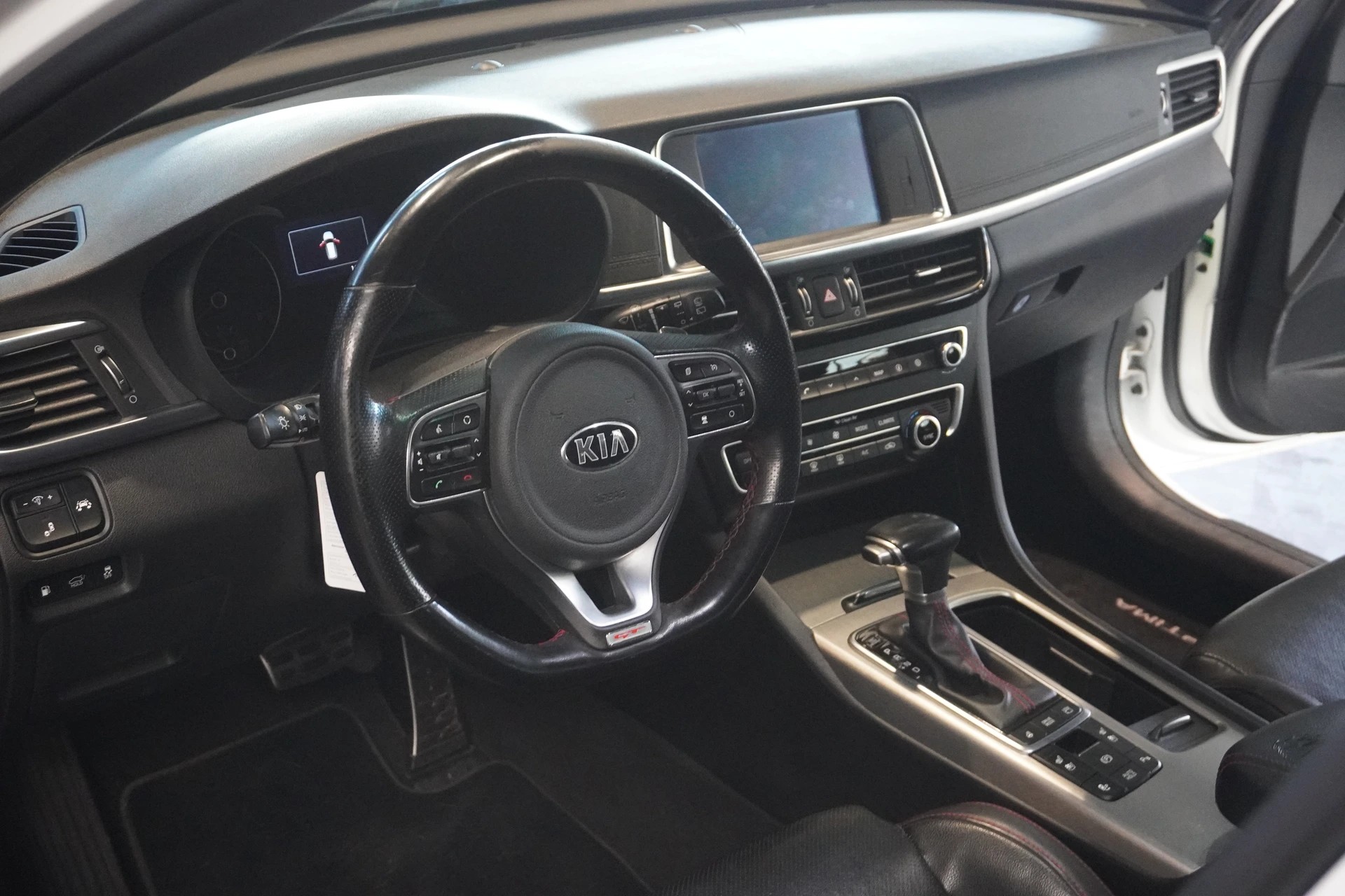 KIA Optima SW 2.0 T-GDI Style GT Automat-image-7