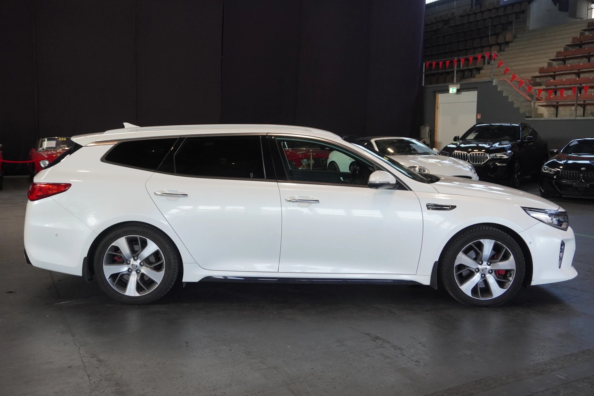 KIA Optima SW 2.0 T-GDI Style GT Automat-image-5