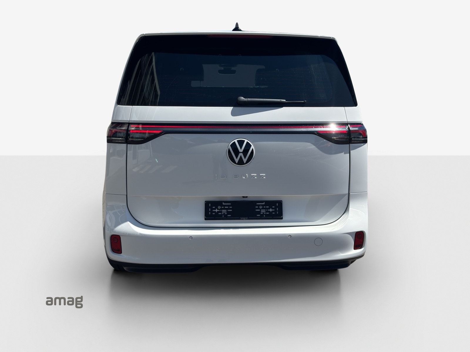 VW ID. Buzz Cargo Pro 4Motion-image-3