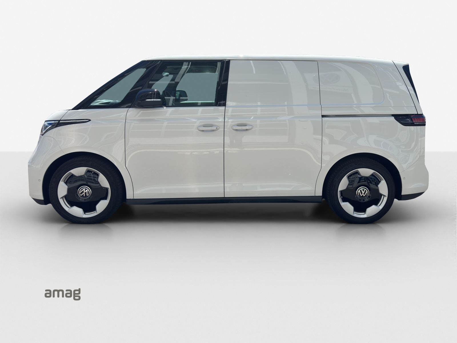 VW ID. Buzz Cargo Pro 4Motion-image-1