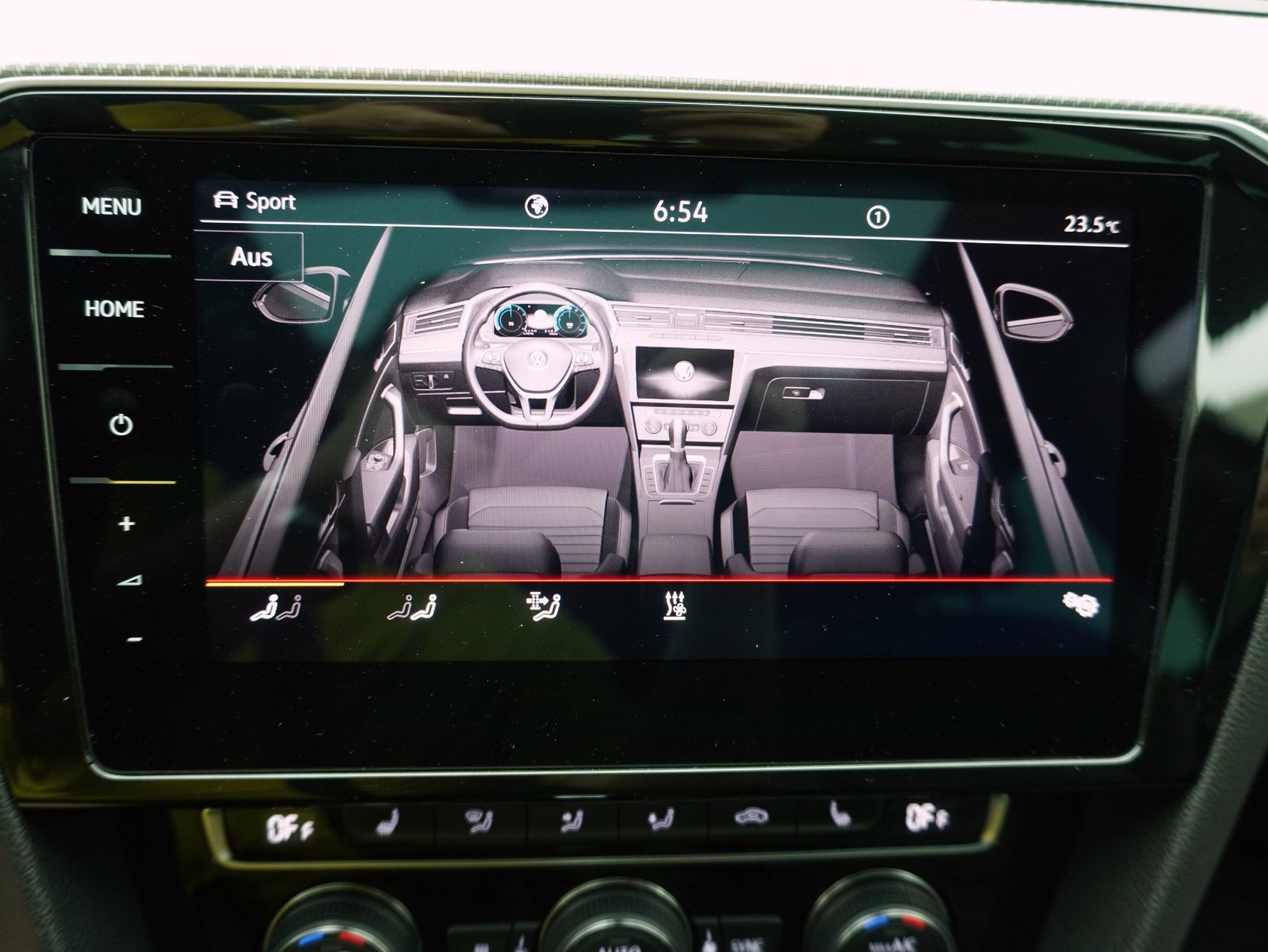 VW Passat Variant 2.0 TDI DSG R-Line 4Motion-image-16