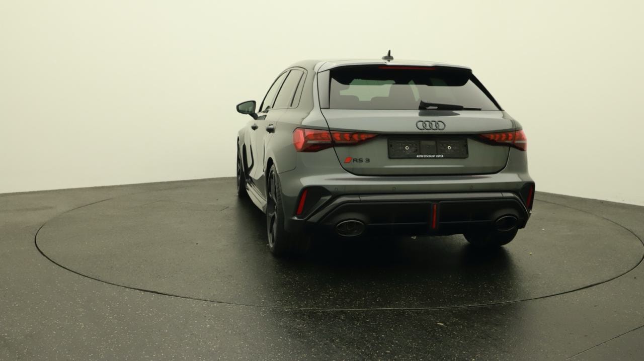 AUDI RS3 Sportback 2.5 TSI quattro S-tronic-showroom-element-3