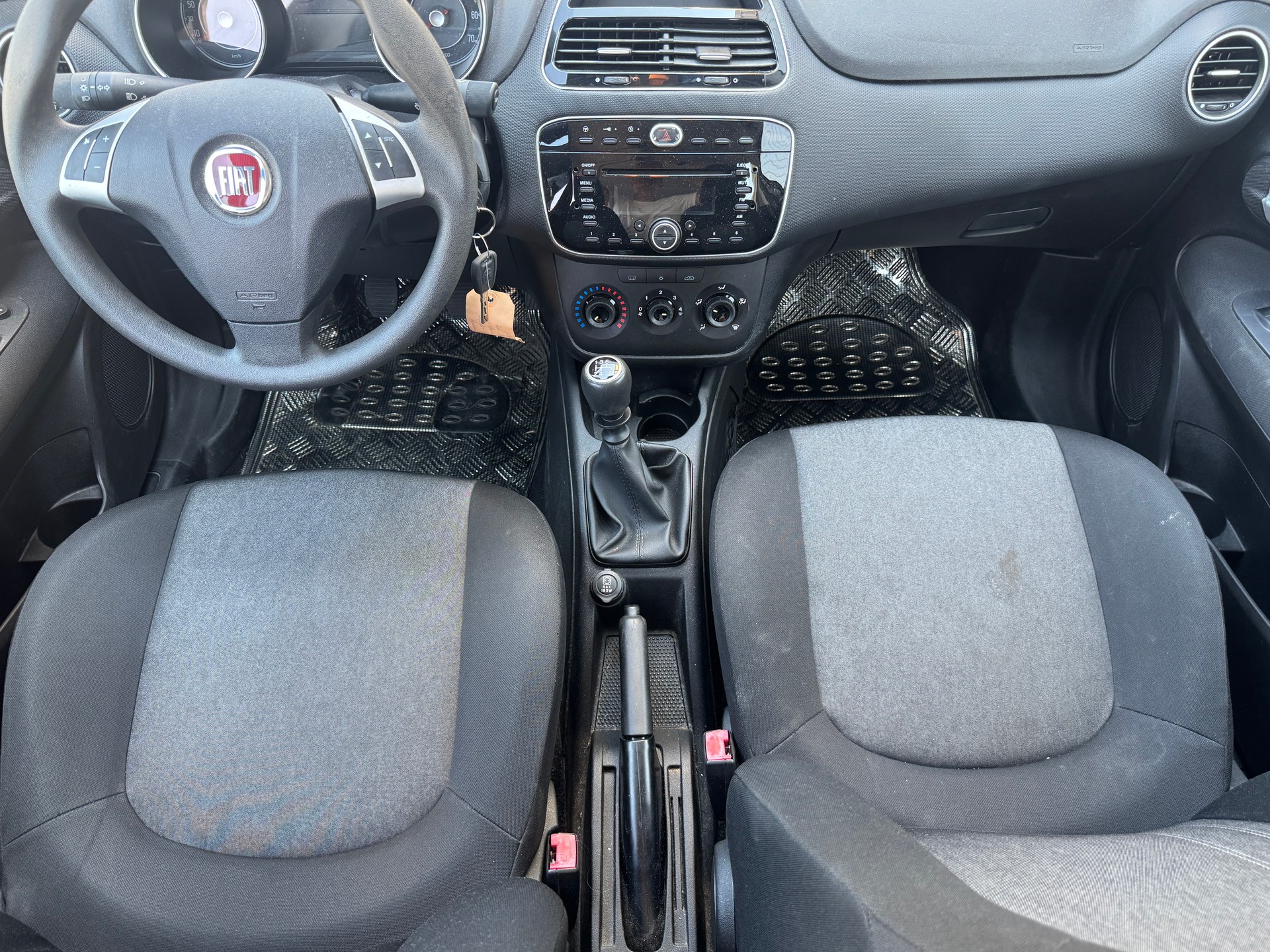 FIAT Punto 1.2 Pop Star-image-13