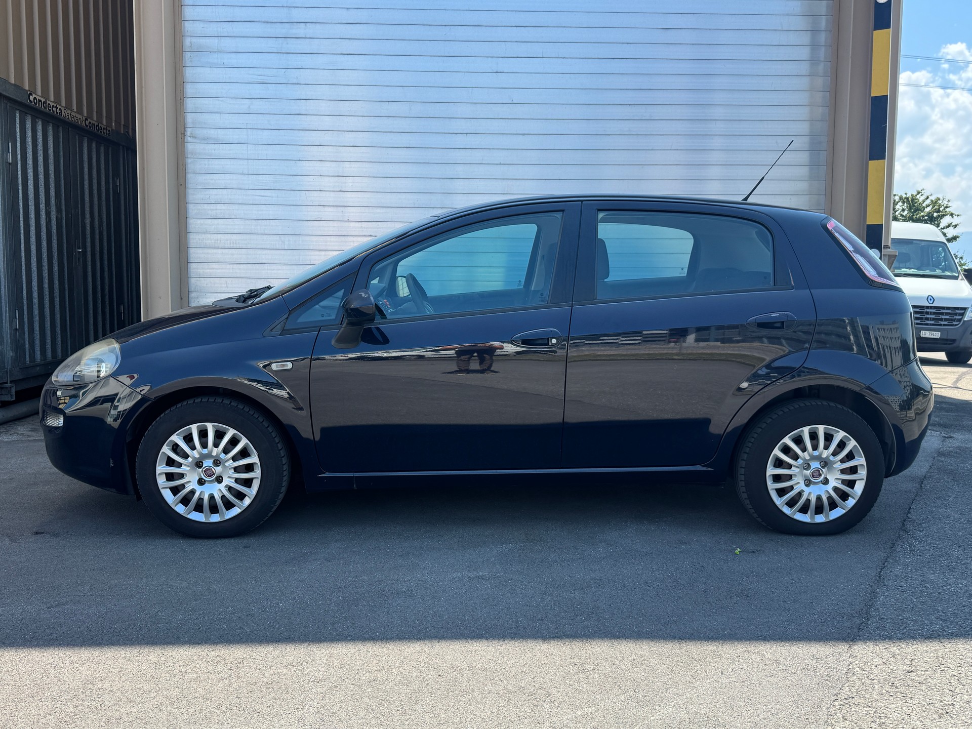 FIAT Punto 1.2 Pop Star-image-2