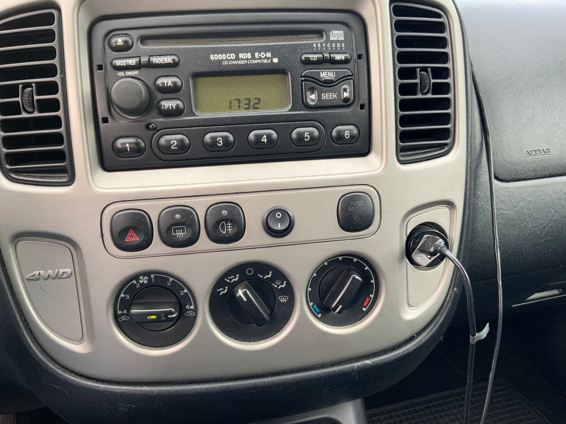 FORD Maverick 2.3 16V-image-8