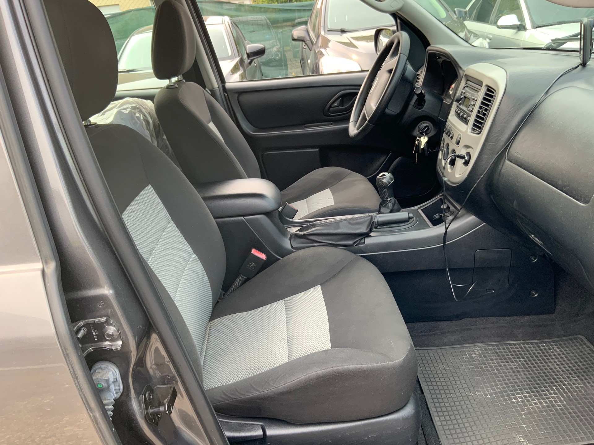 FORD Maverick 2.3 16V-image-10