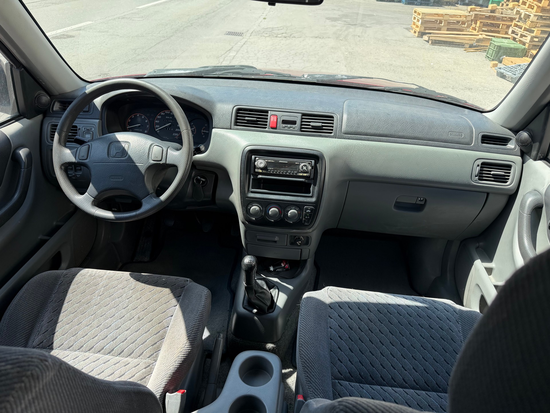 HONDA CR-V 2.0i 4WD ES-image-2