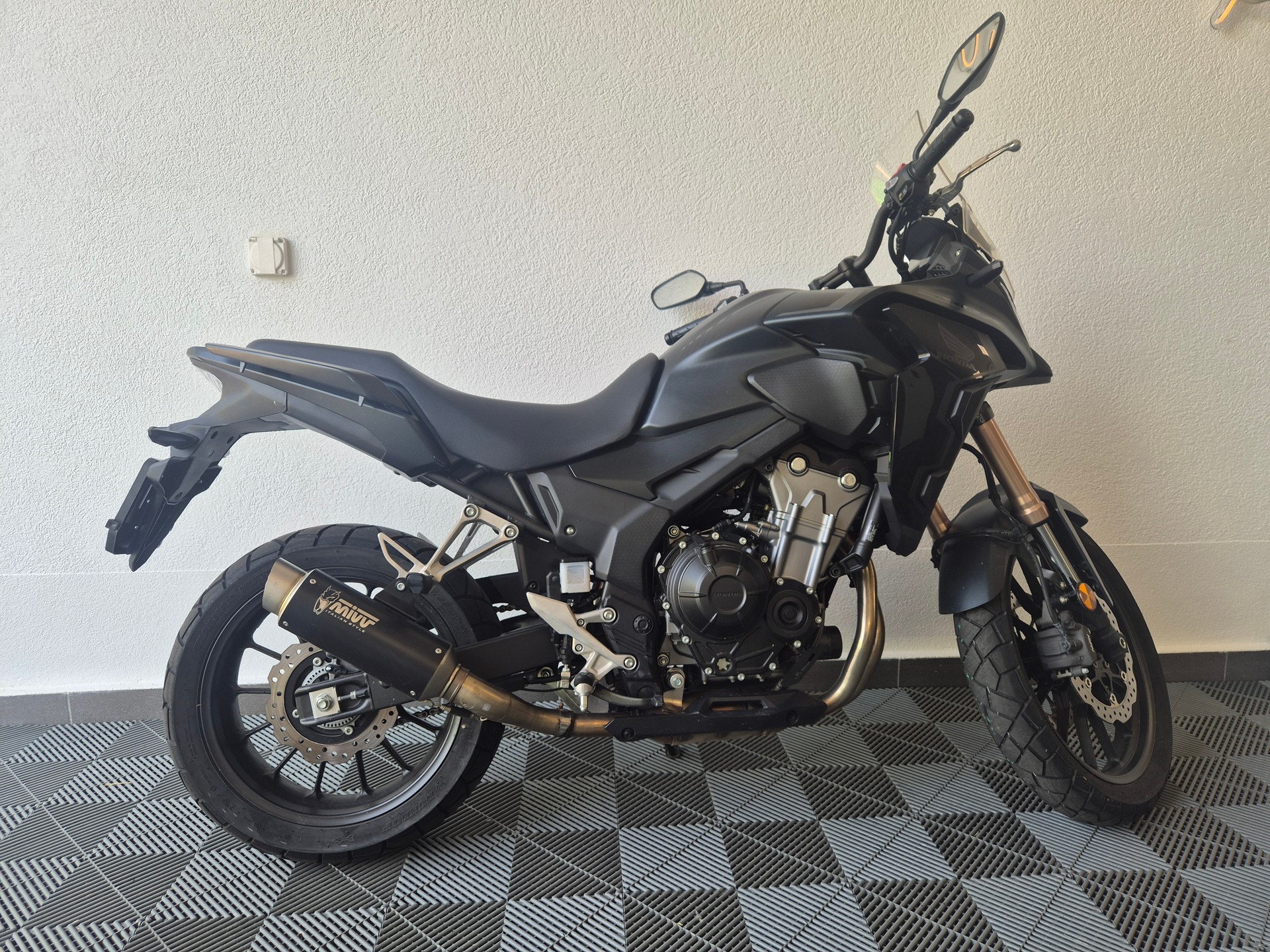 HONDA CB 500 X-image-9