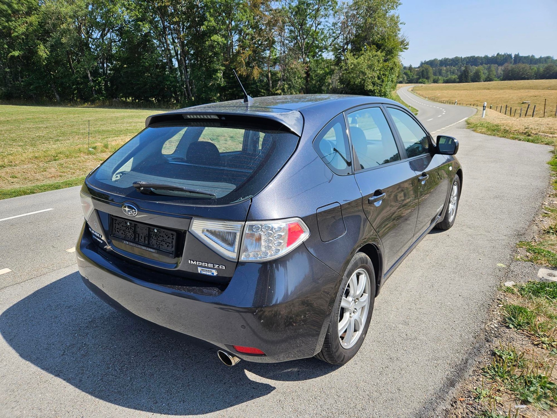 SUBARU Impreza 2.0D Swiss Special-image-2