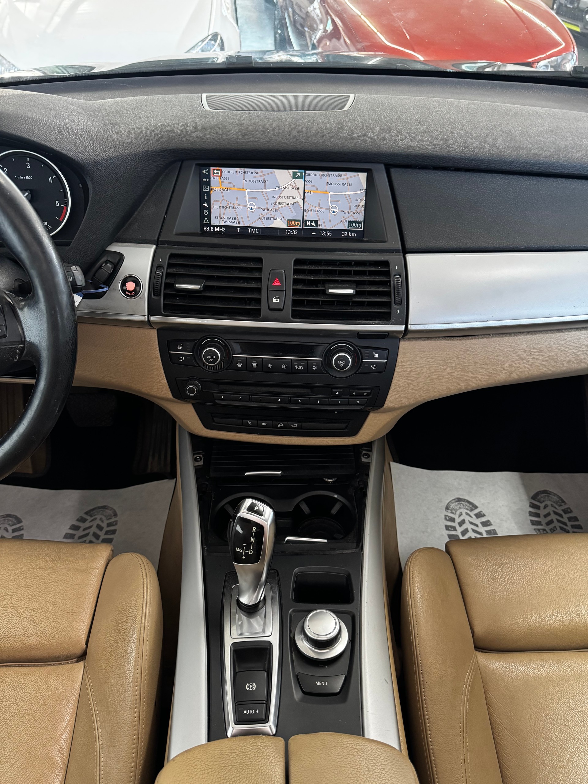 BMW X5 xDrive 35d (3.0sd) Steptronic-image-15
