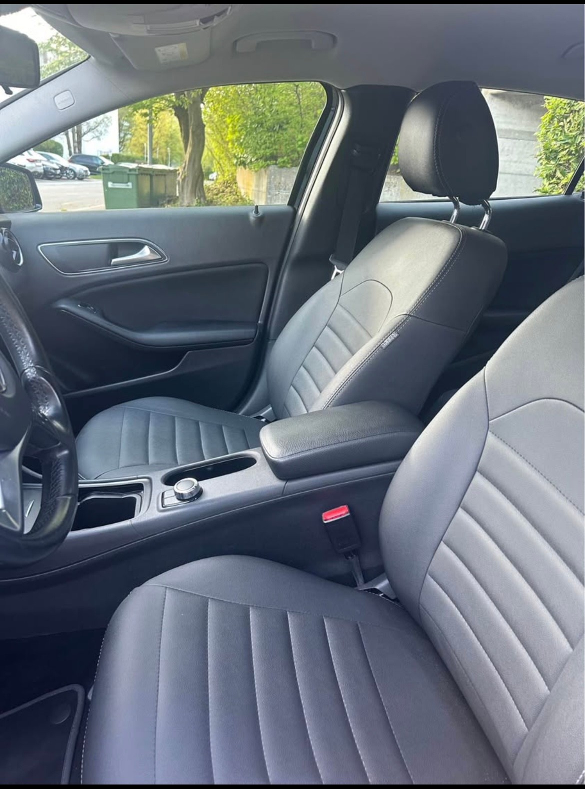 MERCEDES-BENZ GLA 200 CDI 4m-image-5