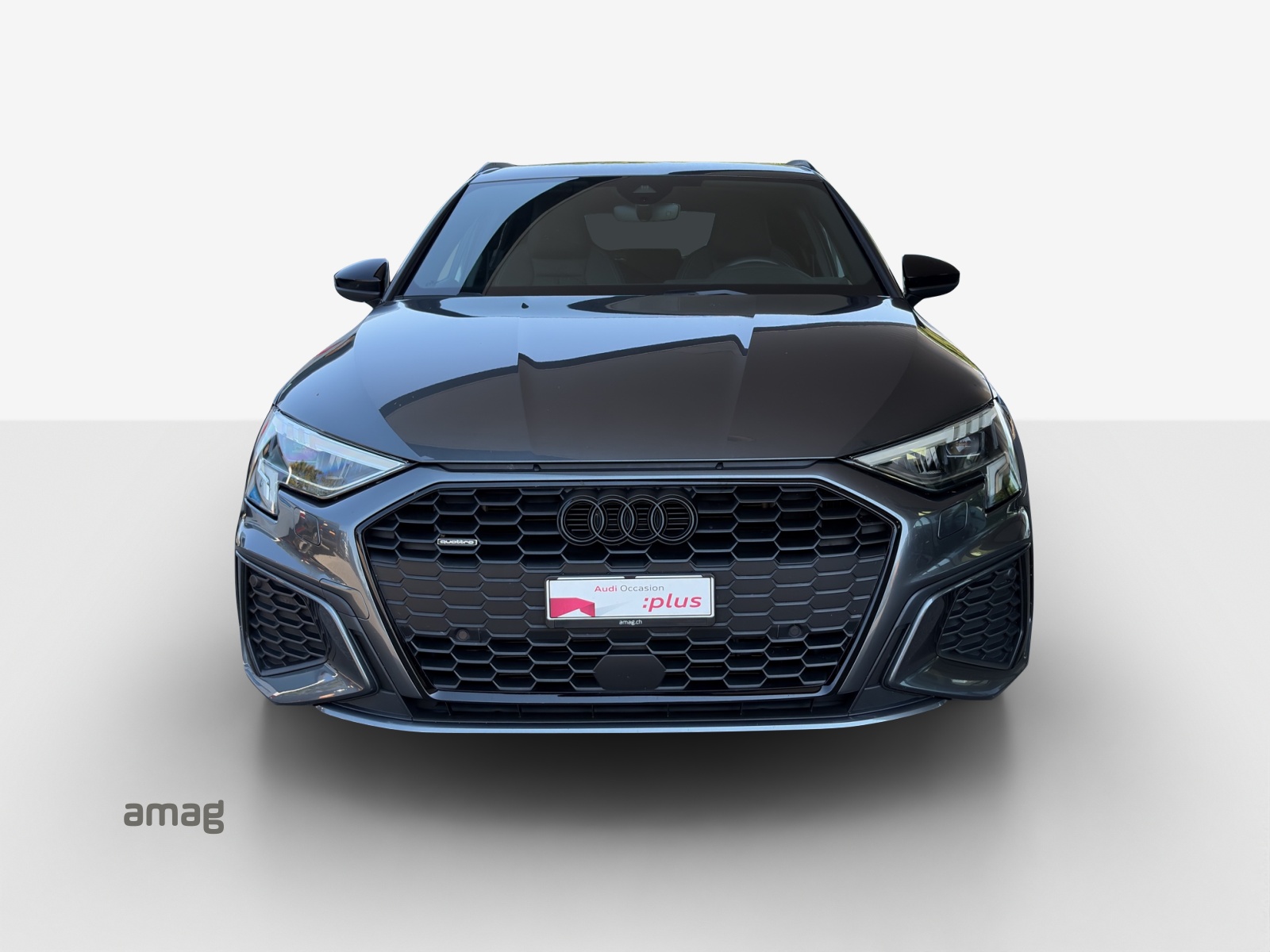 AUDI A3 Sportback 40 TFSI S line quattro S-tronic-image-6