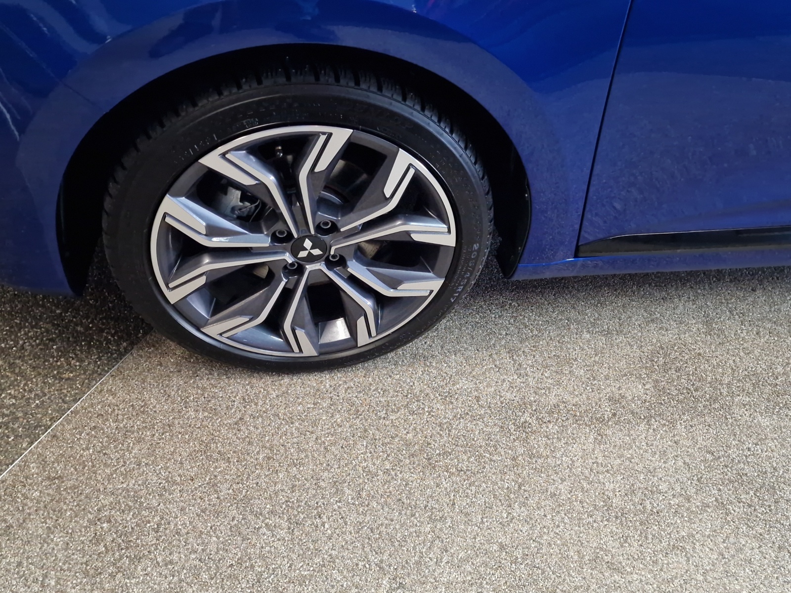 MITSUBISHI COLT 1.6 HEV Instyle-image-12