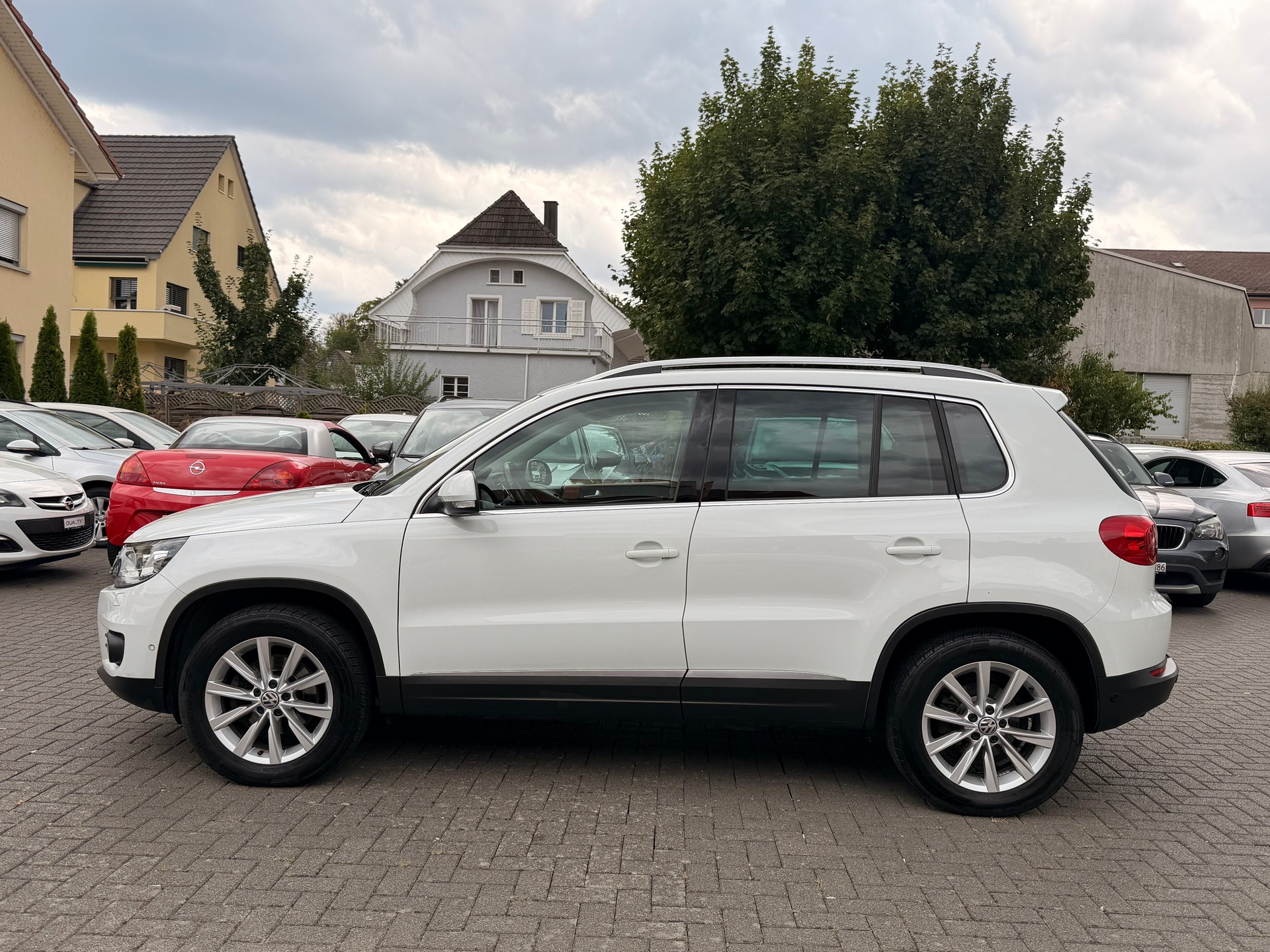 VW Tiguan 2.0 TSI Sport&Style 4Motion DSG-image-7