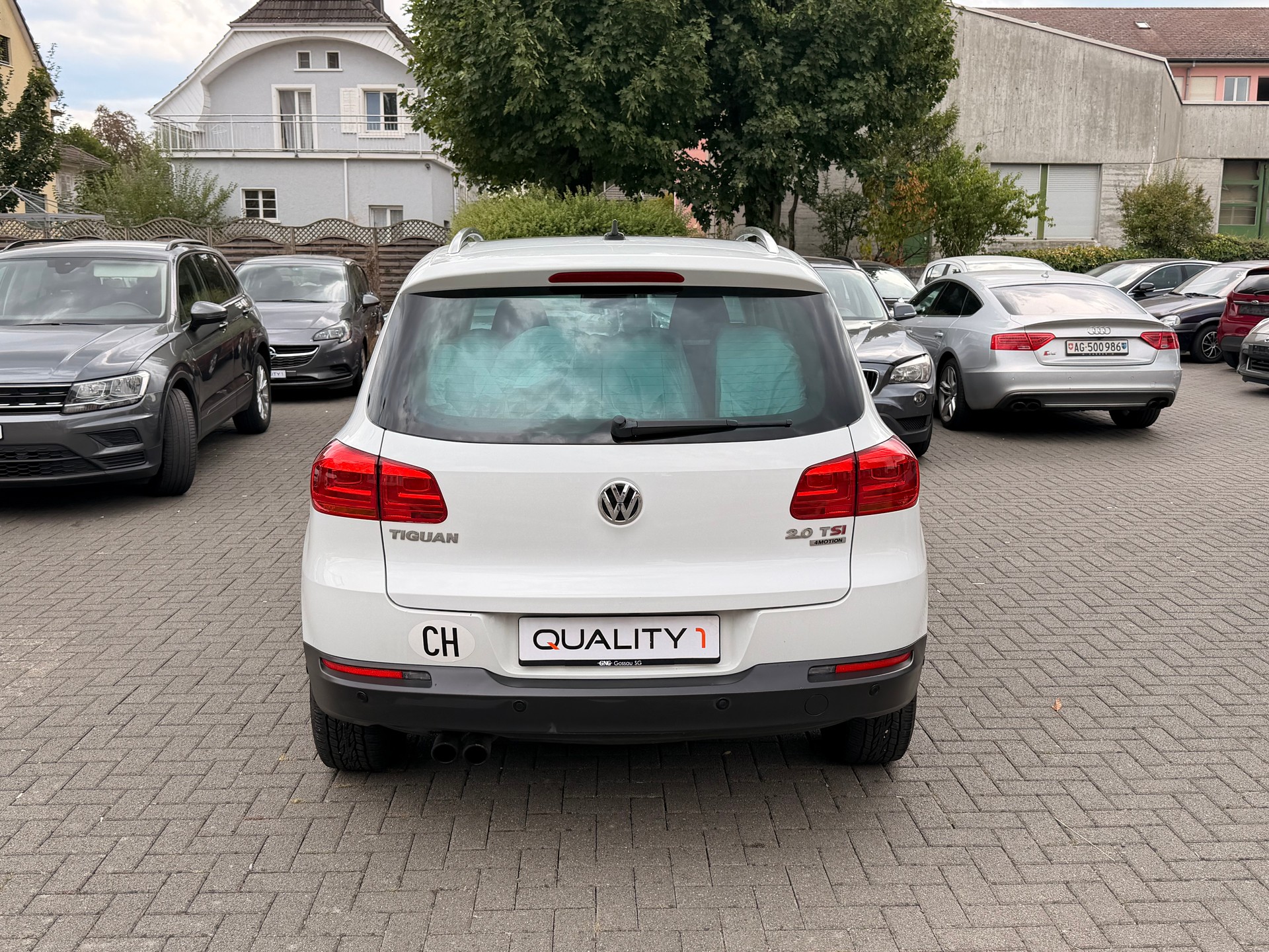 VW Tiguan 2.0 TSI Sport&Style 4Motion DSG-image-11