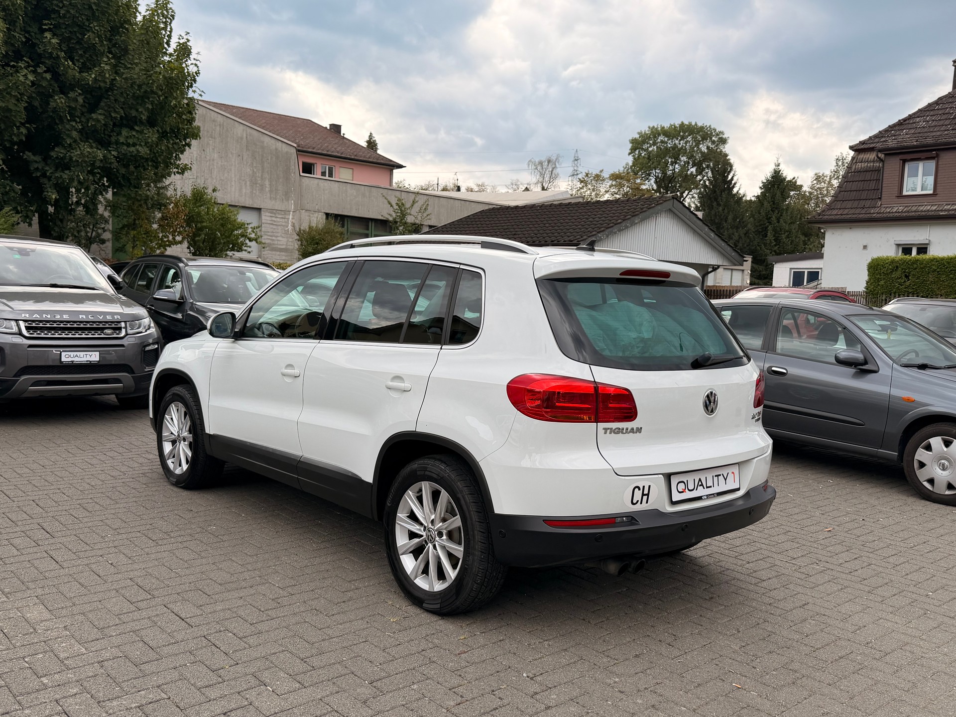 VW Tiguan 2.0 TSI Sport&Style 4Motion DSG-image-8