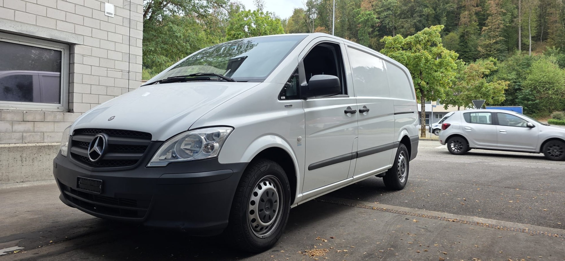 MERCEDES-BENZ Vito 113 CDI-image-1