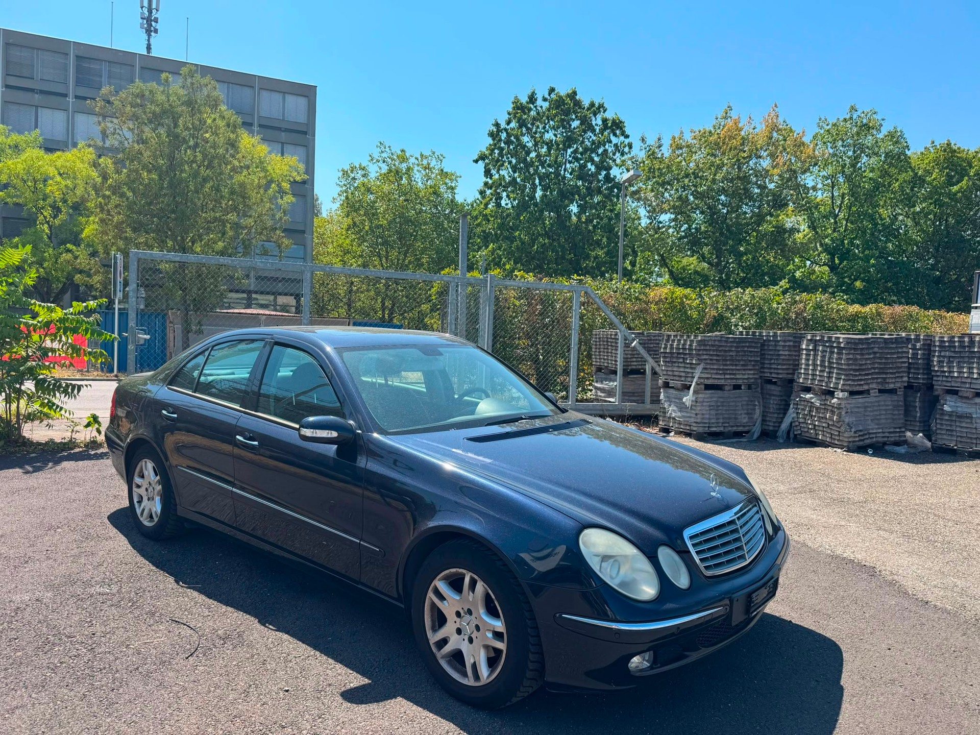 MERCEDES-BENZ E 320 CDI Elégance Automatic-image-0