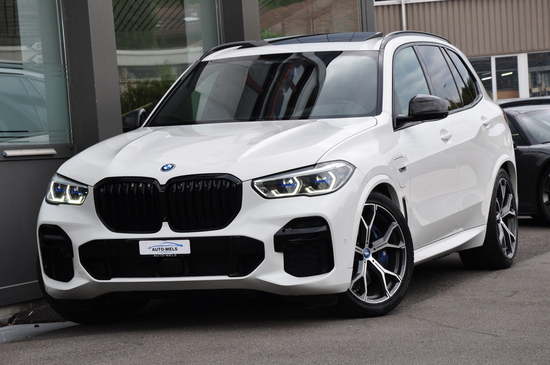 BMW X5 xDrive45e M Sport Steptronic-image-4