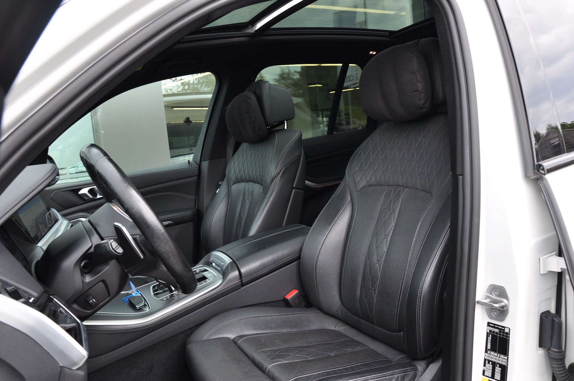 BMW X5 xDrive45e M Sport Steptronic-image-18